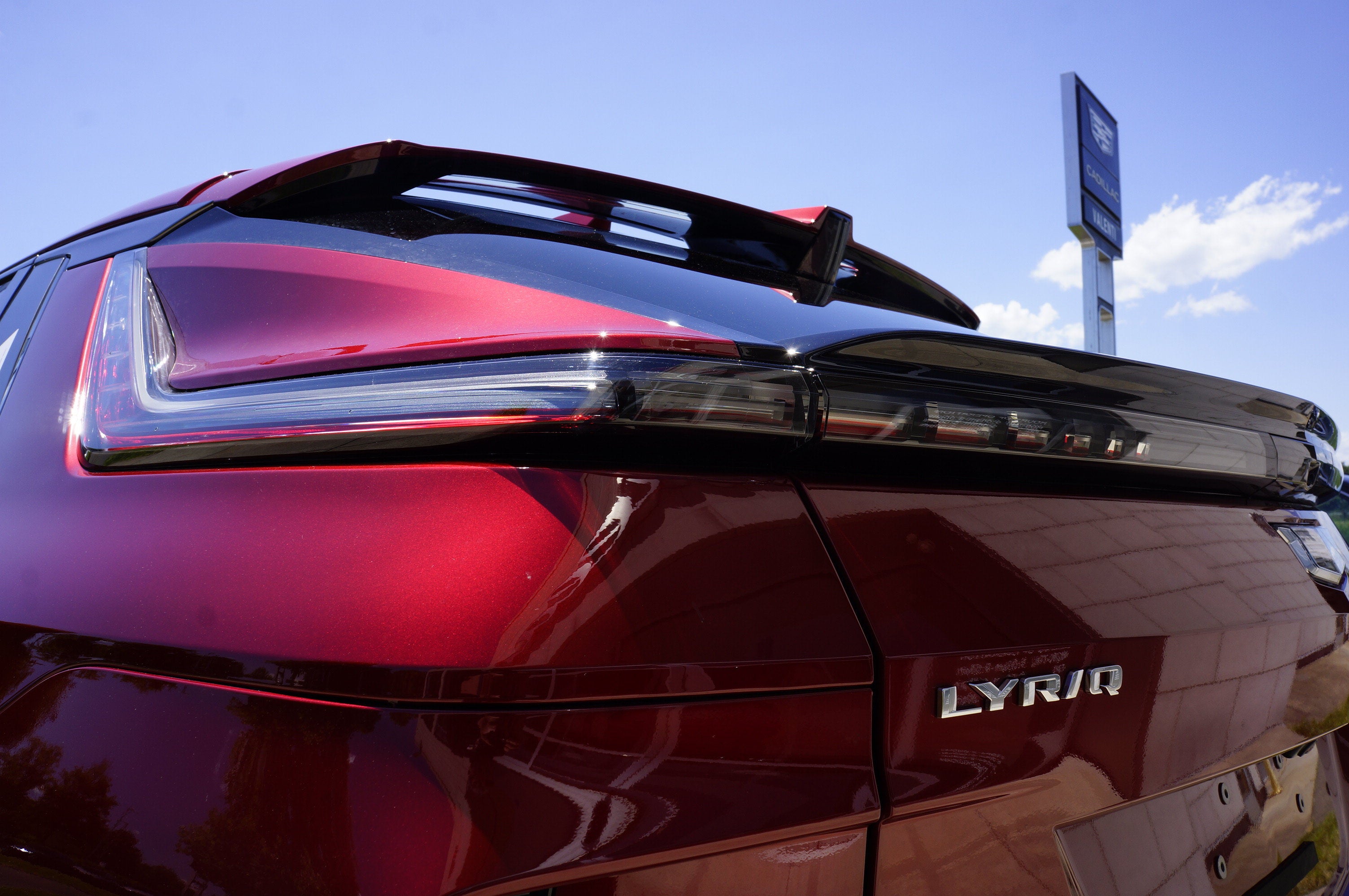 2025 Cadillac LYRIQ Sport 2