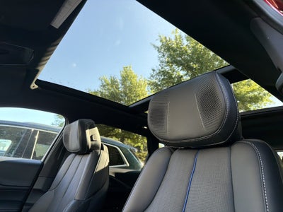 2025 Cadillac LYRIQ Sport 2