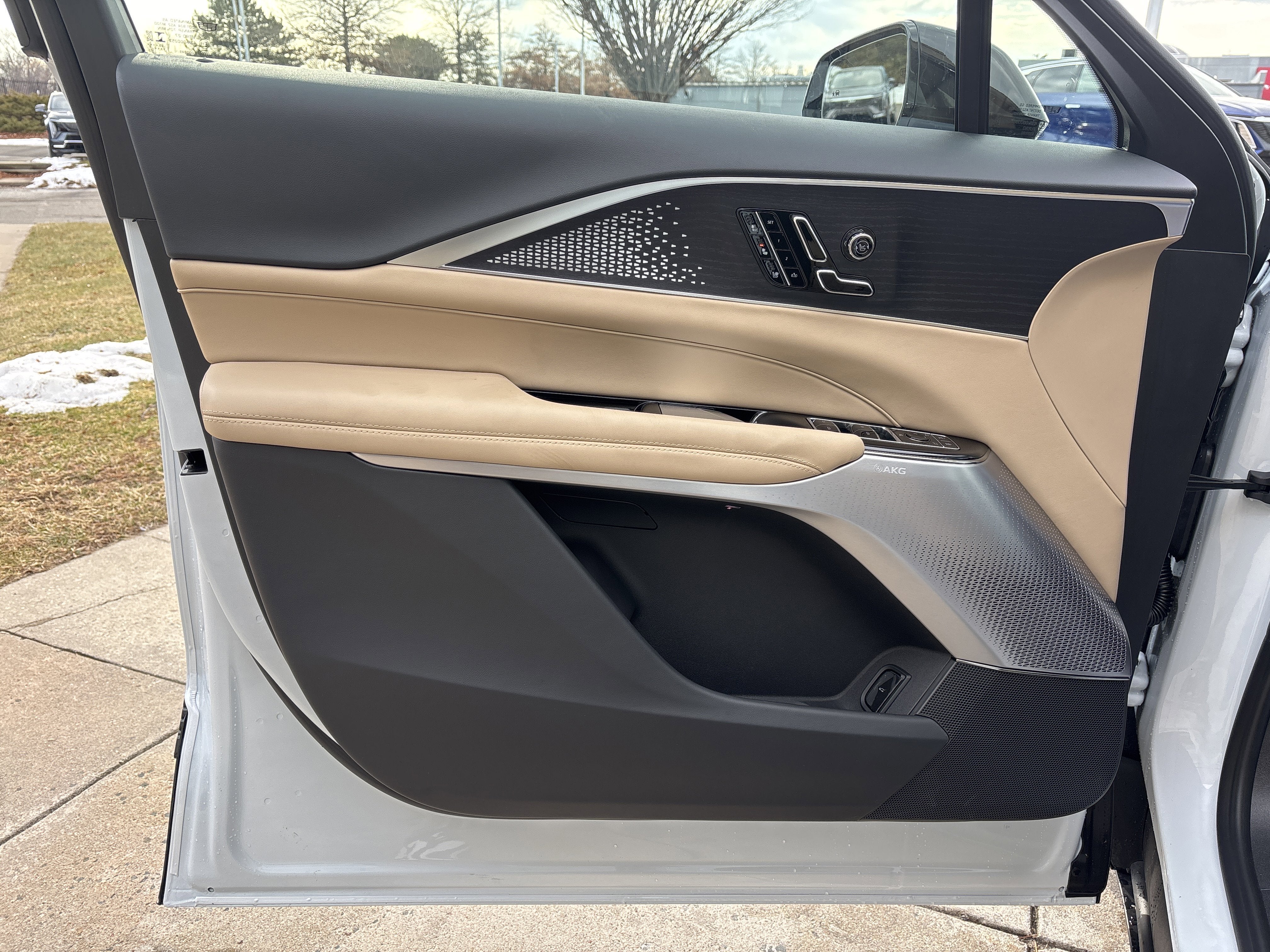 2026 Cadillac LYRIQ Signature Sport