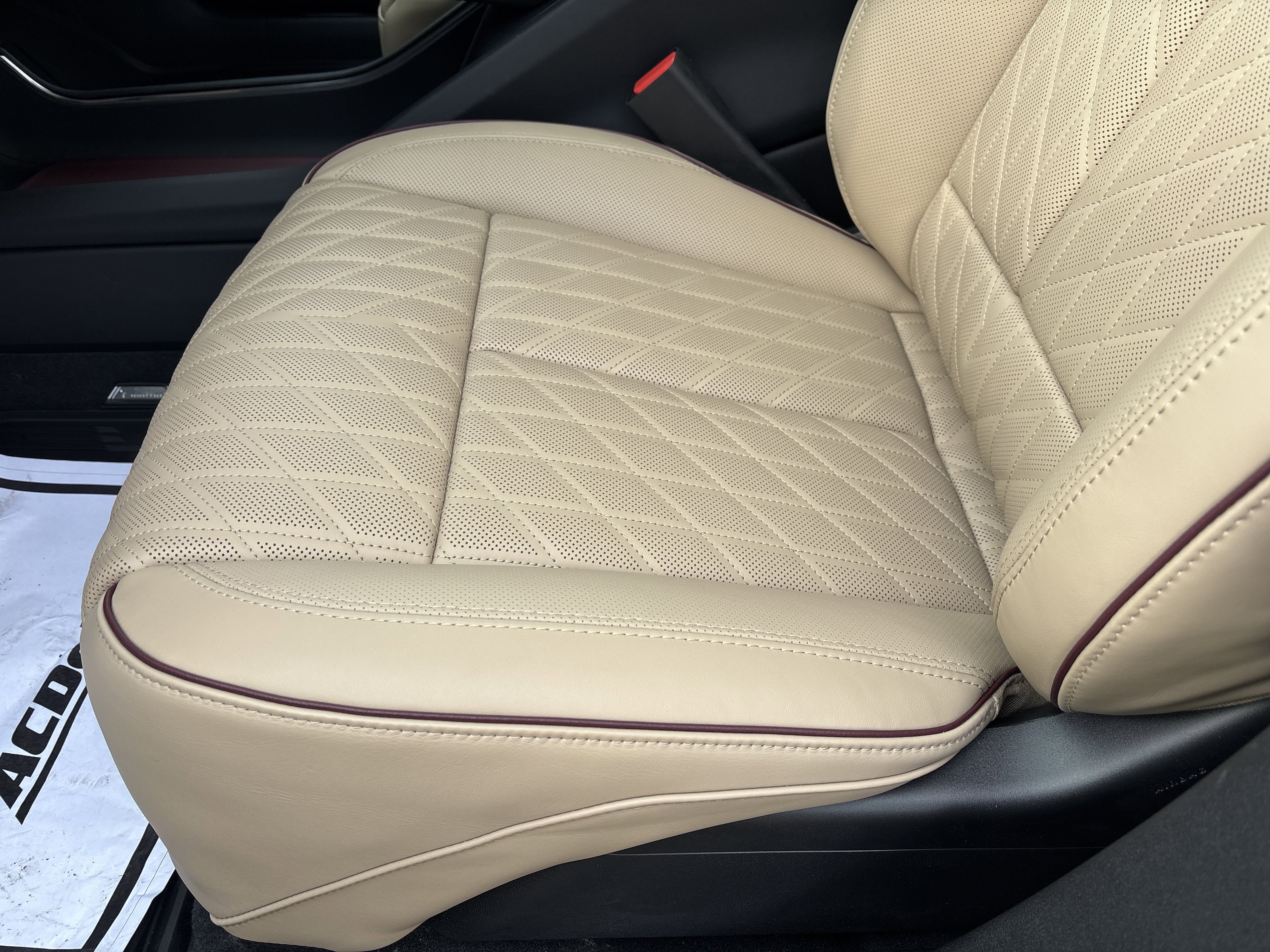 2026 Cadillac LYRIQ Signature Sport