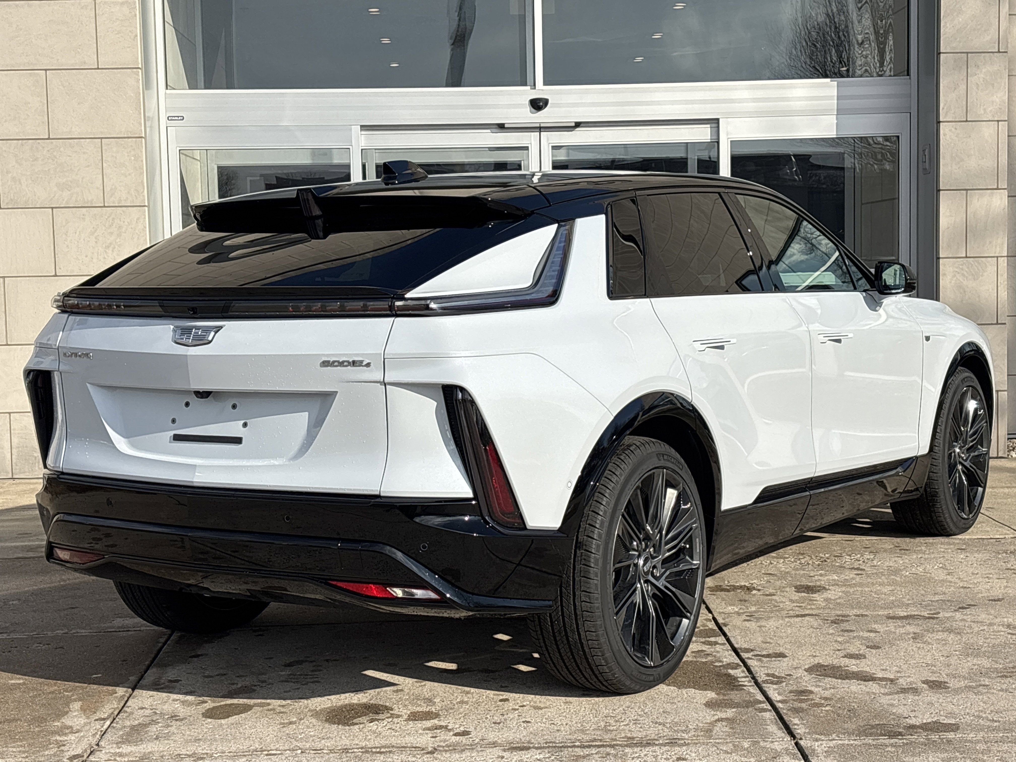 2026 Cadillac LYRIQ Signature Sport