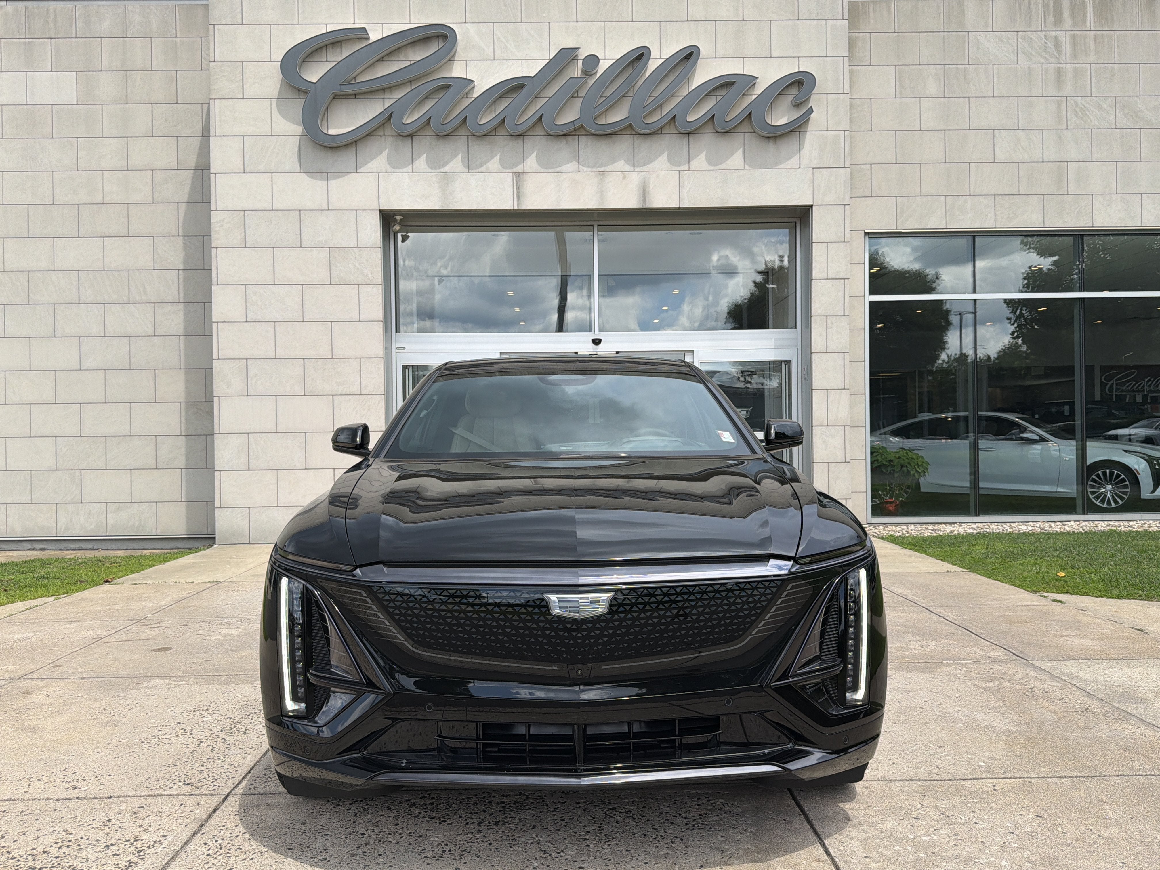 2026 Cadillac LYRIQ Signature Sport