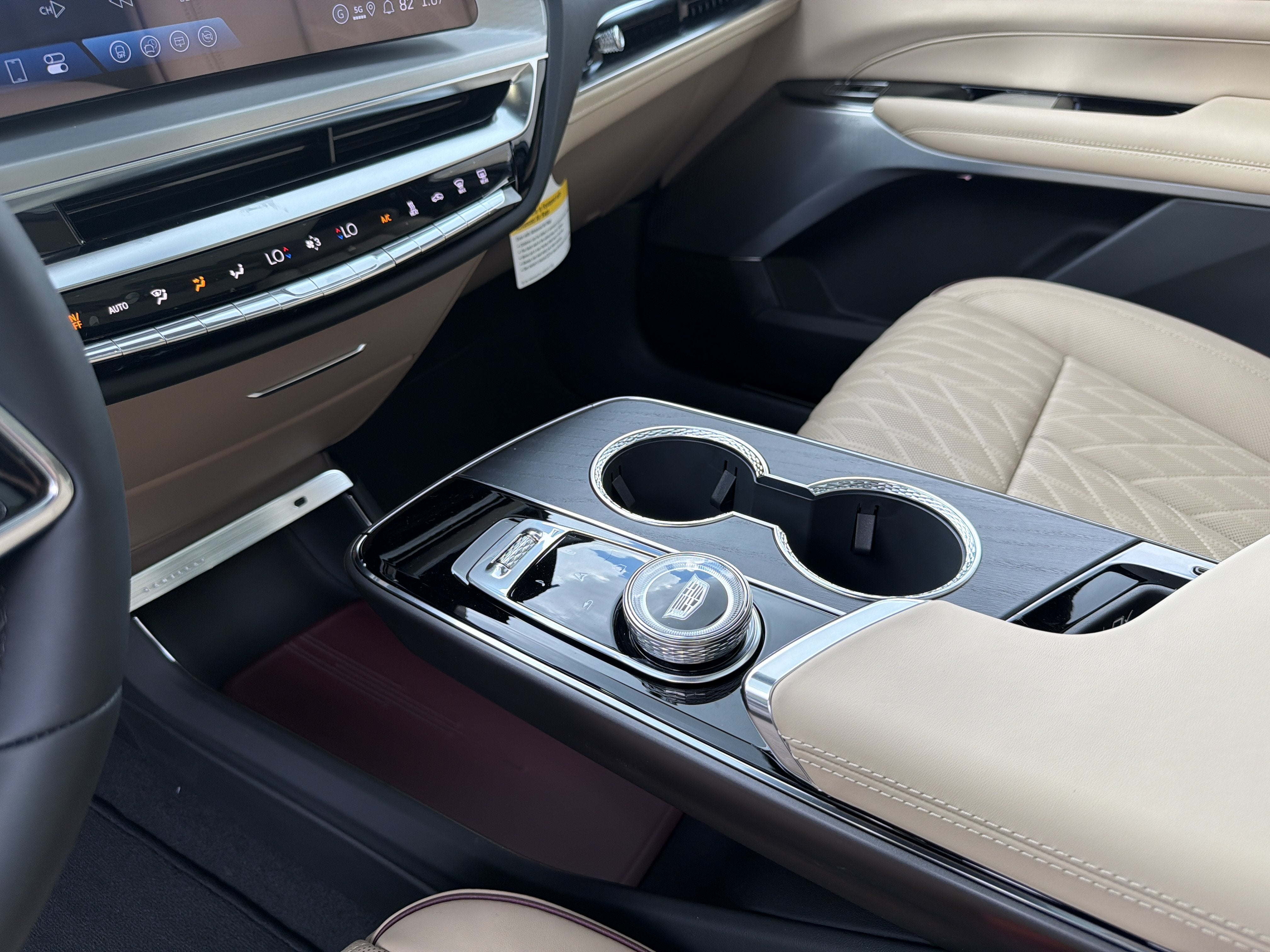 2026 Cadillac LYRIQ Signature Sport