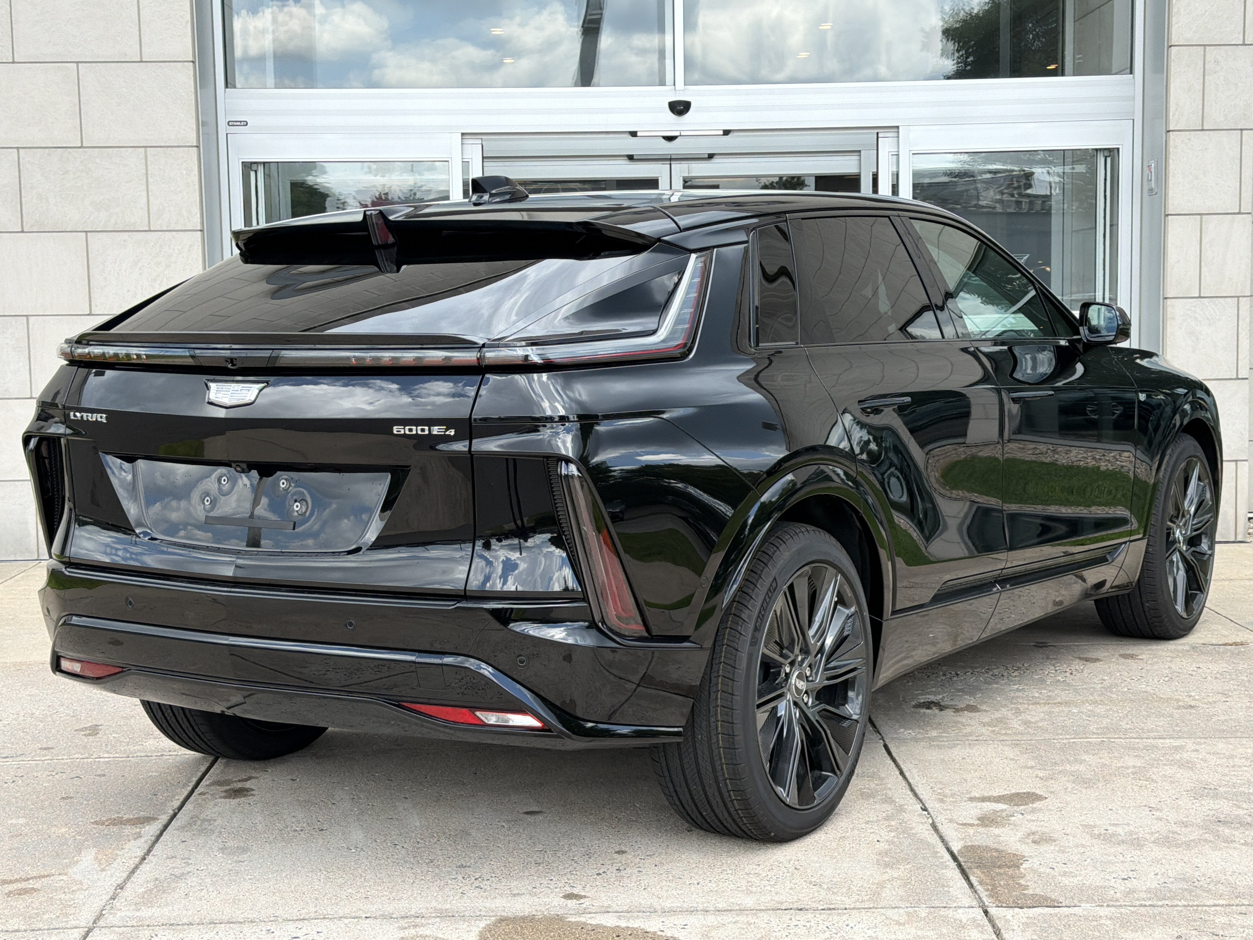 2026 Cadillac LYRIQ Signature Sport