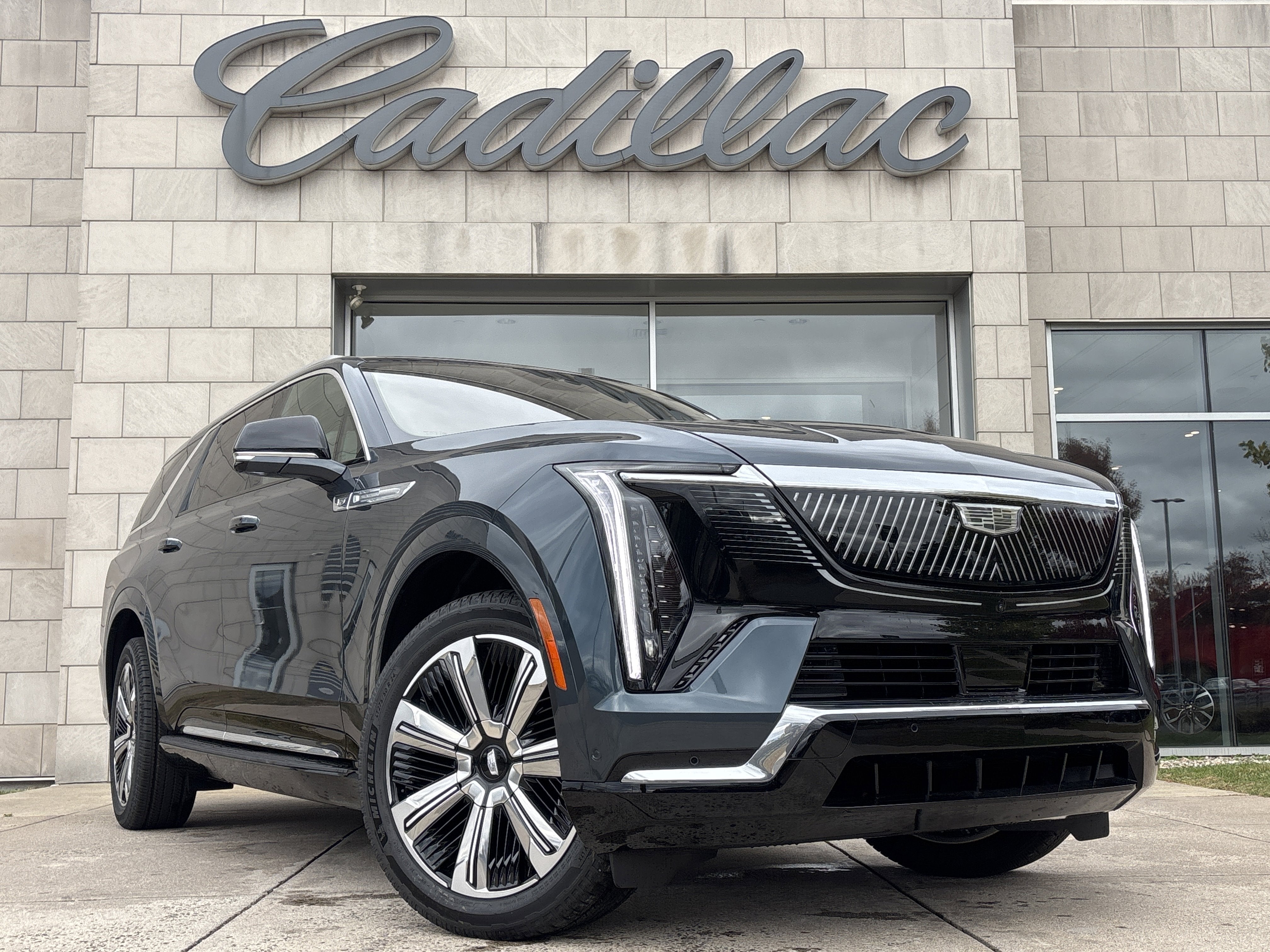 2026 Cadillac ESCALADE IQL Luxury