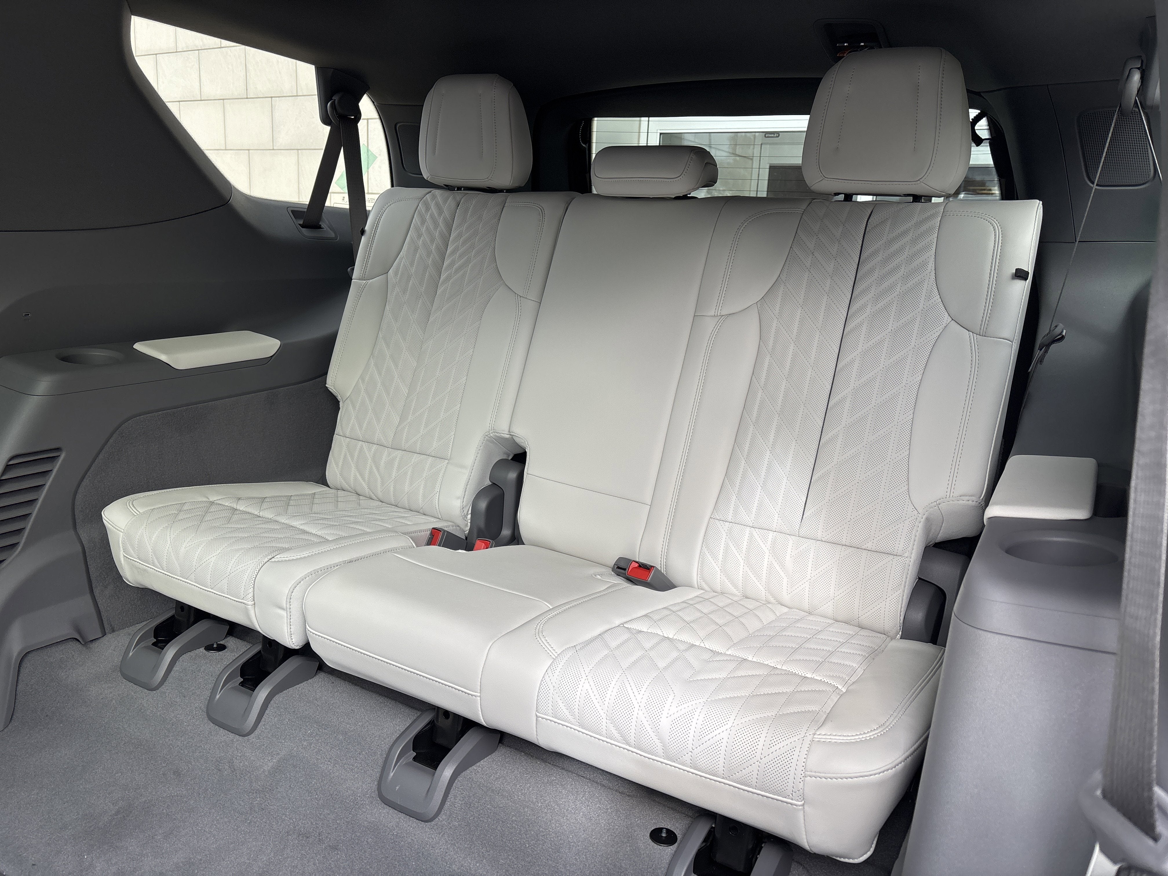 2026 Cadillac ESCALADE IQL Luxury