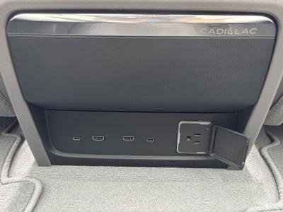 2026 Cadillac ESCALADE IQL Luxury