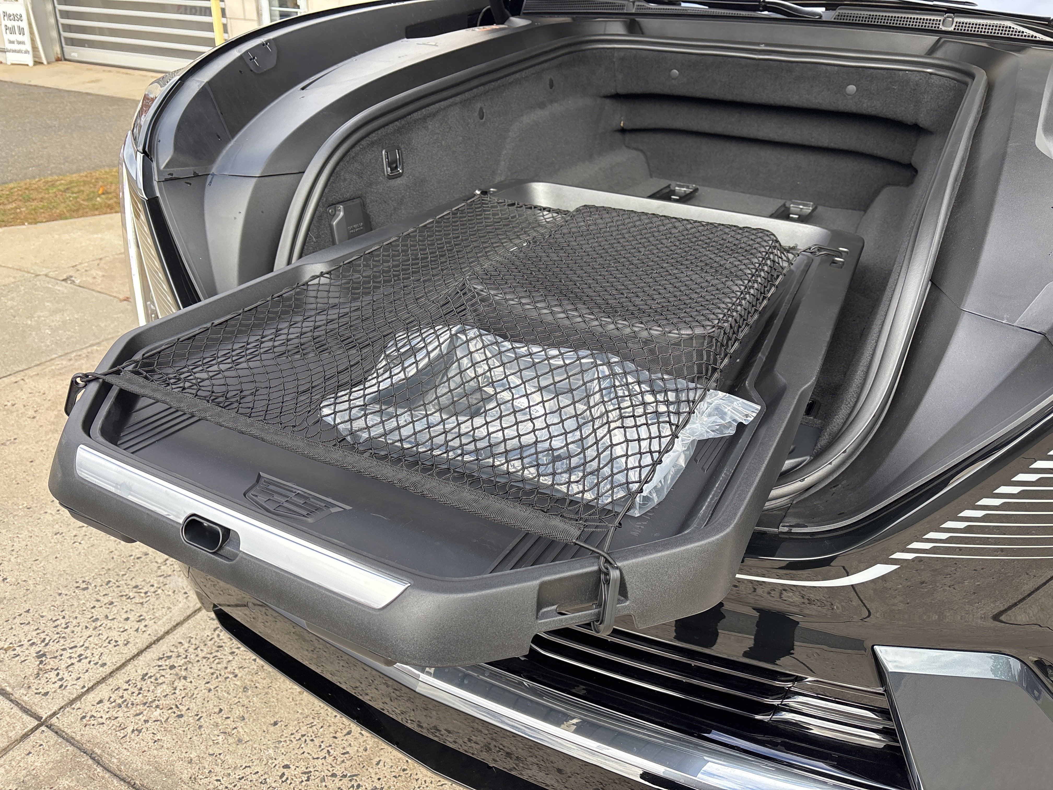 2026 Cadillac ESCALADE IQL Luxury