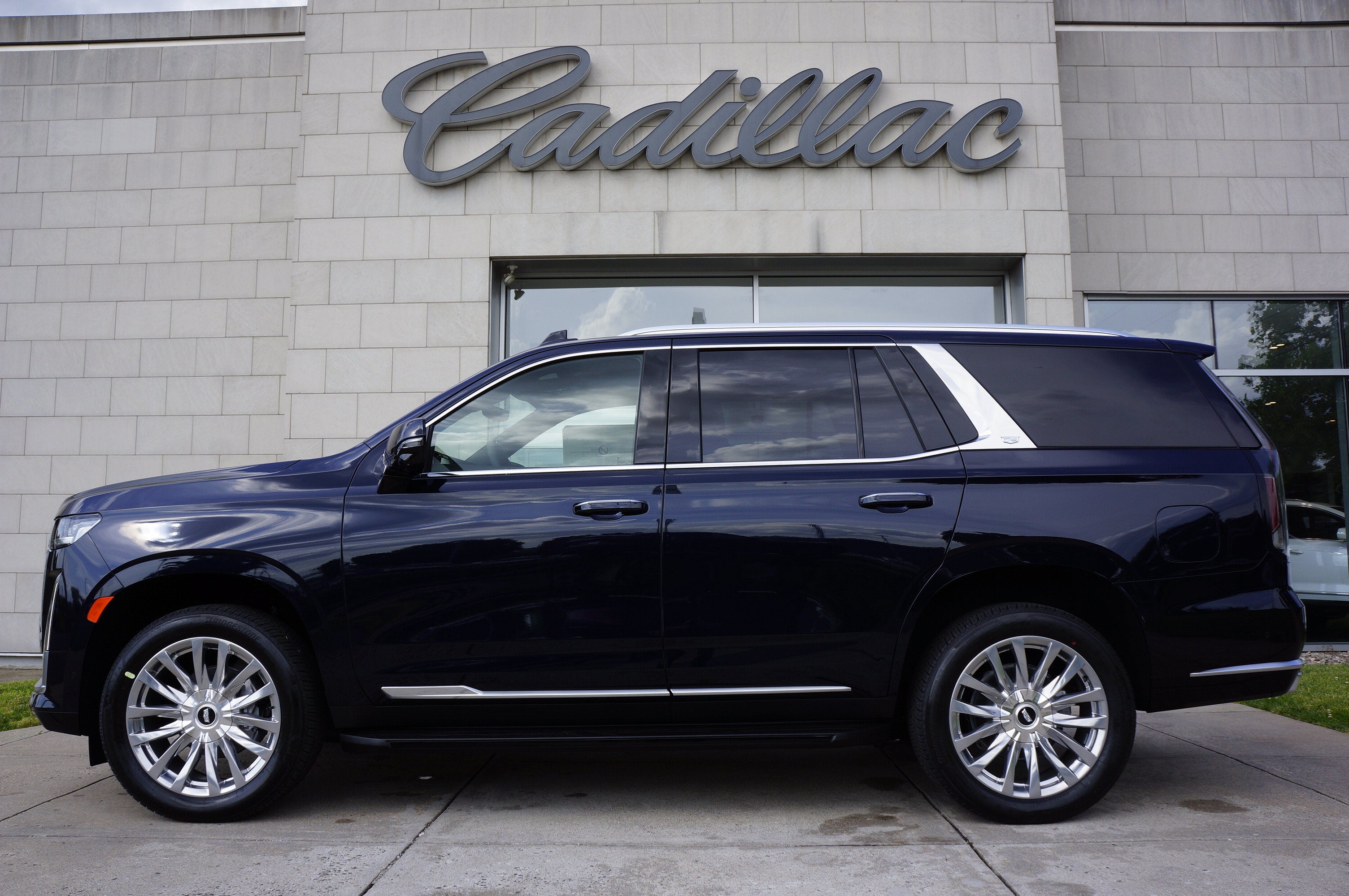 2024 Cadillac Escalade Premium Luxury