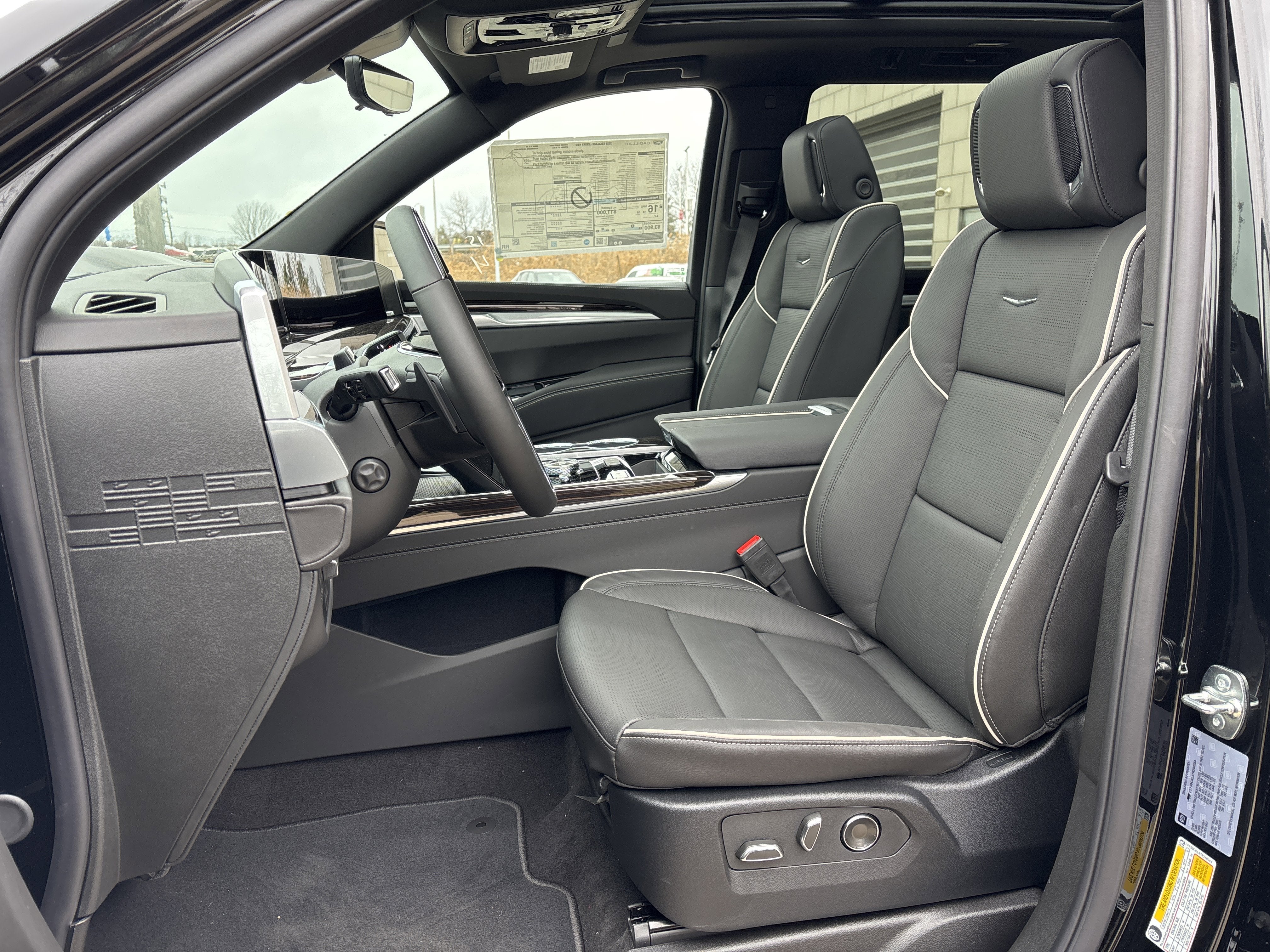 2026 Cadillac Escalade Luxury