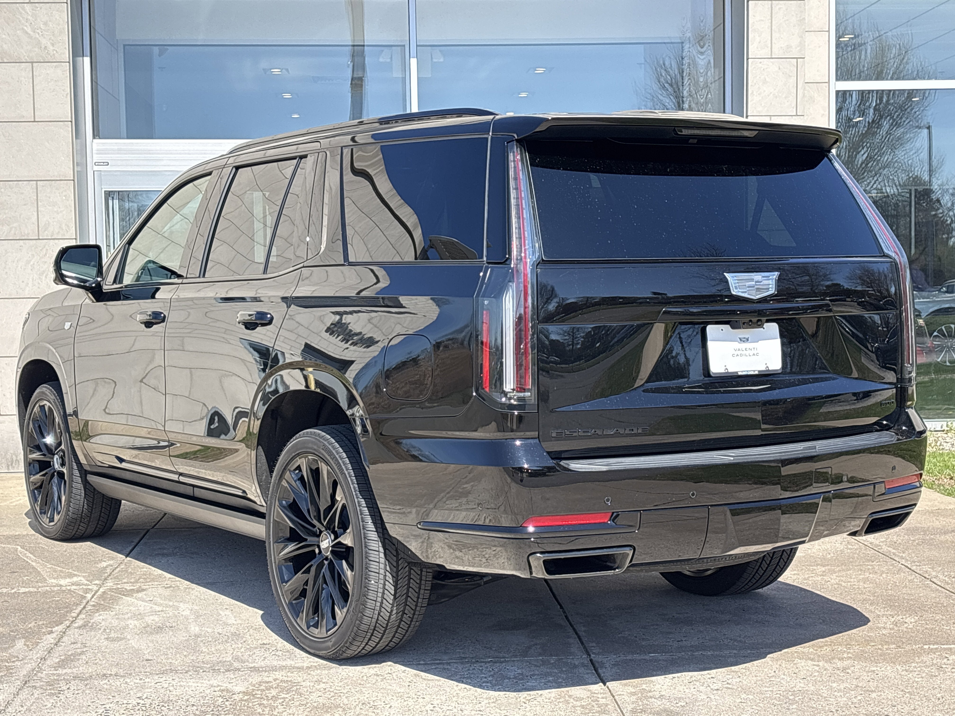 2026 Cadillac Escalade Platinum Sport