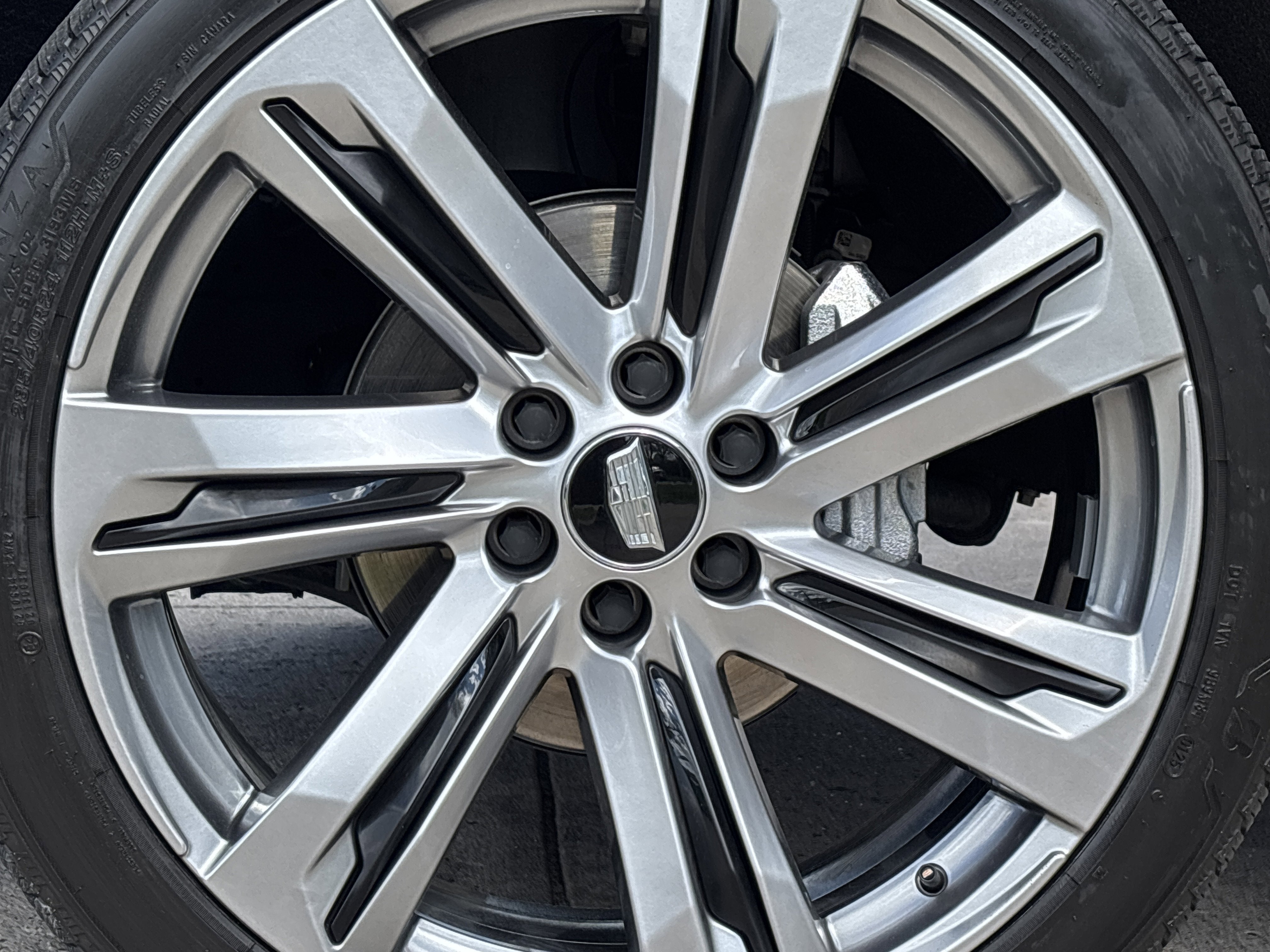 2025 Cadillac Escalade Sport Platinum