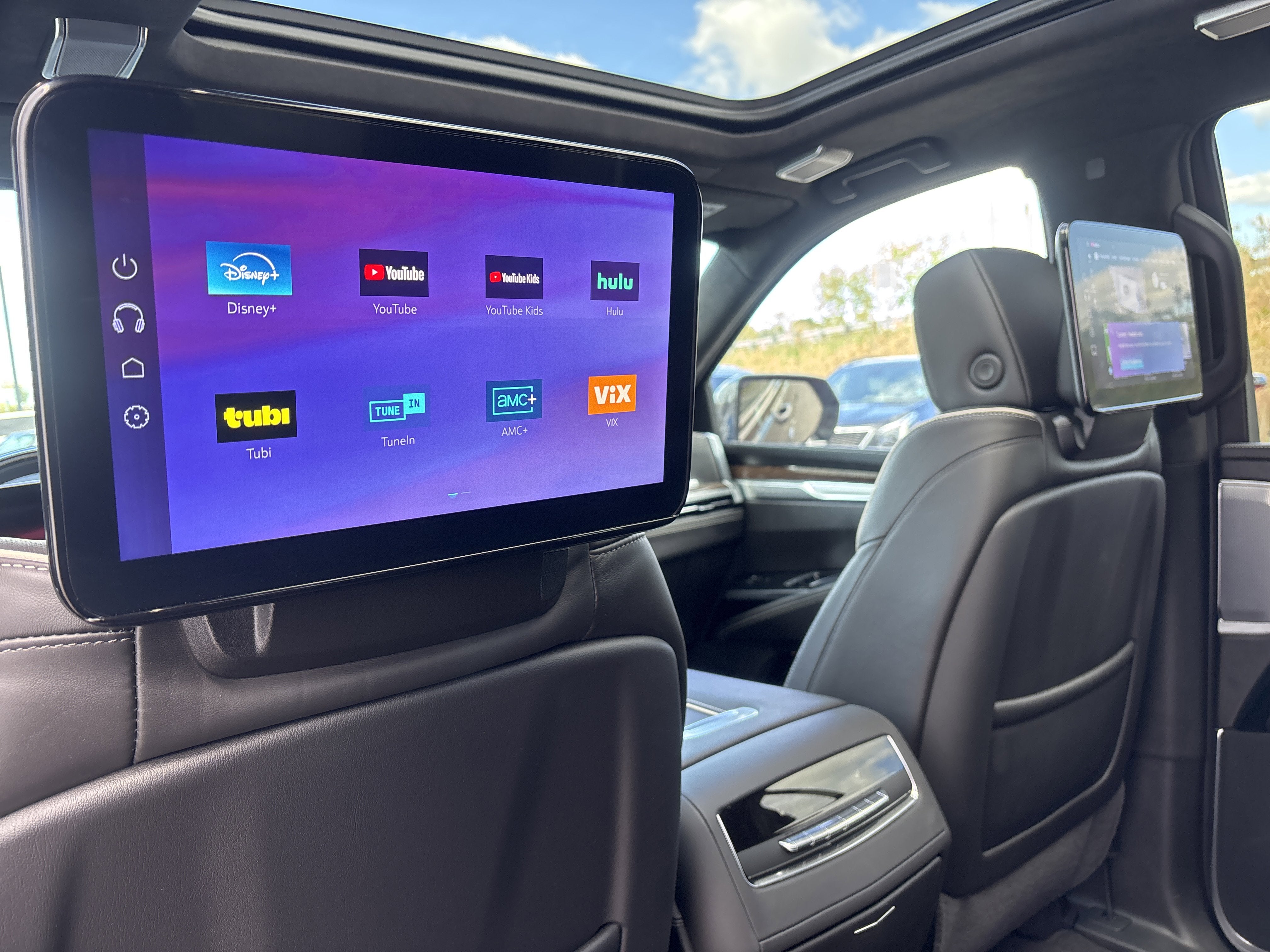 2025 Cadillac Escalade Sport Platinum
