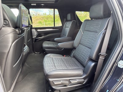 2025 Cadillac Escalade Sport Platinum