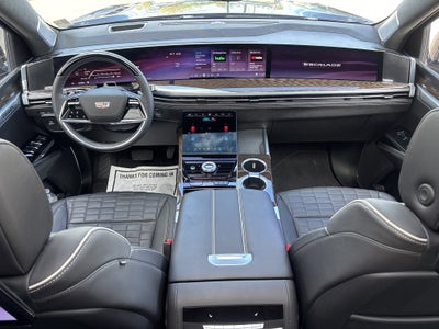 2025 Cadillac Escalade Sport Platinum