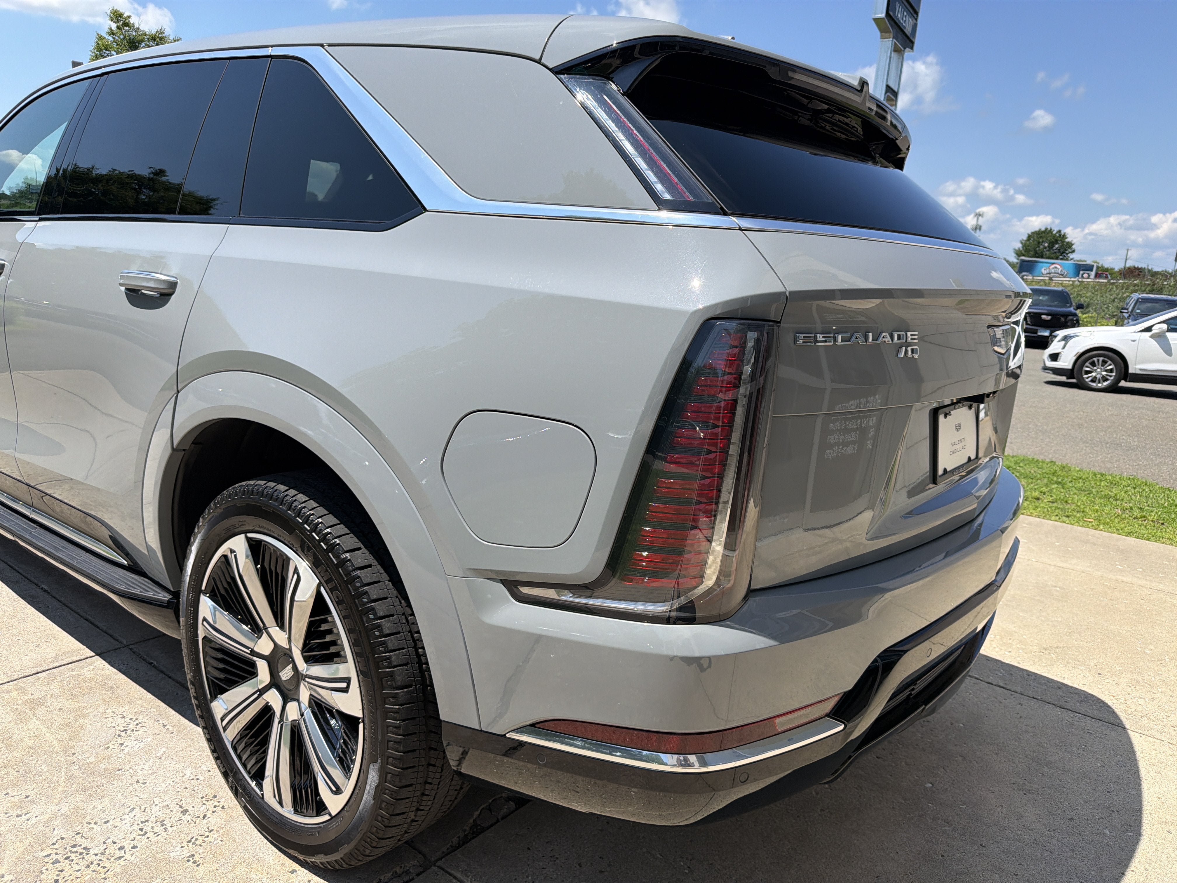 2026 Cadillac ESCALADE IQ Premium Luxury