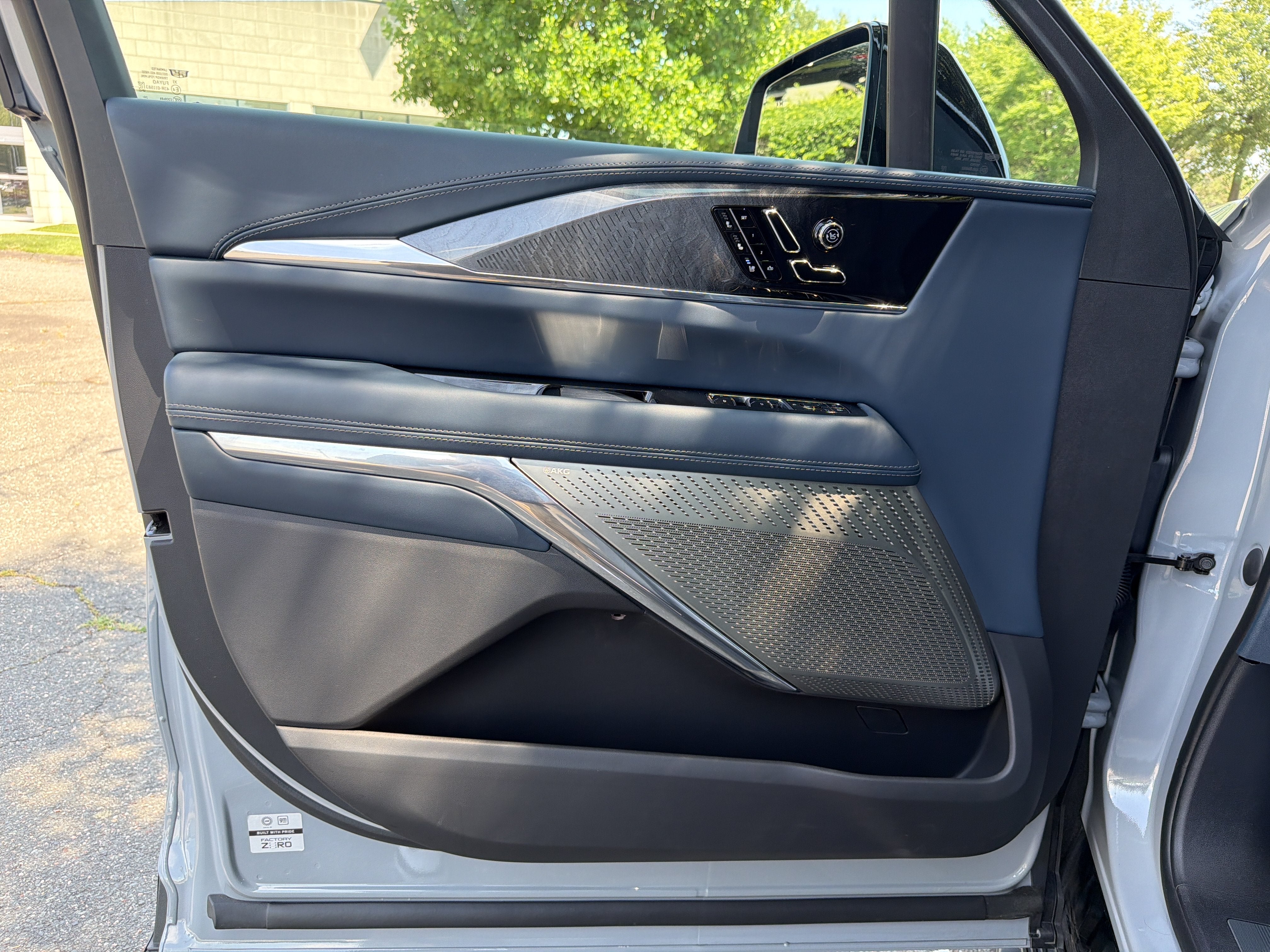 2026 Cadillac ESCALADE IQ Premium Luxury