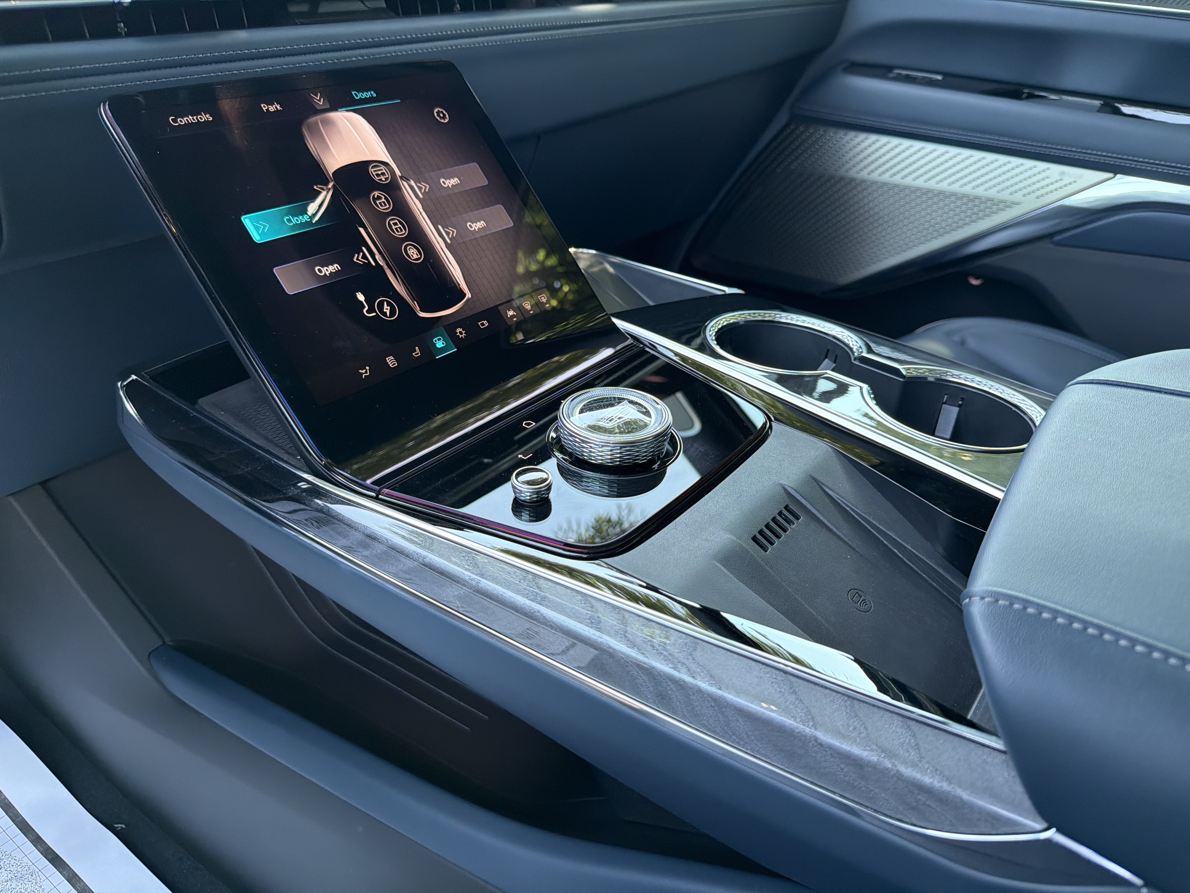2026 Cadillac ESCALADE IQ Premium Luxury