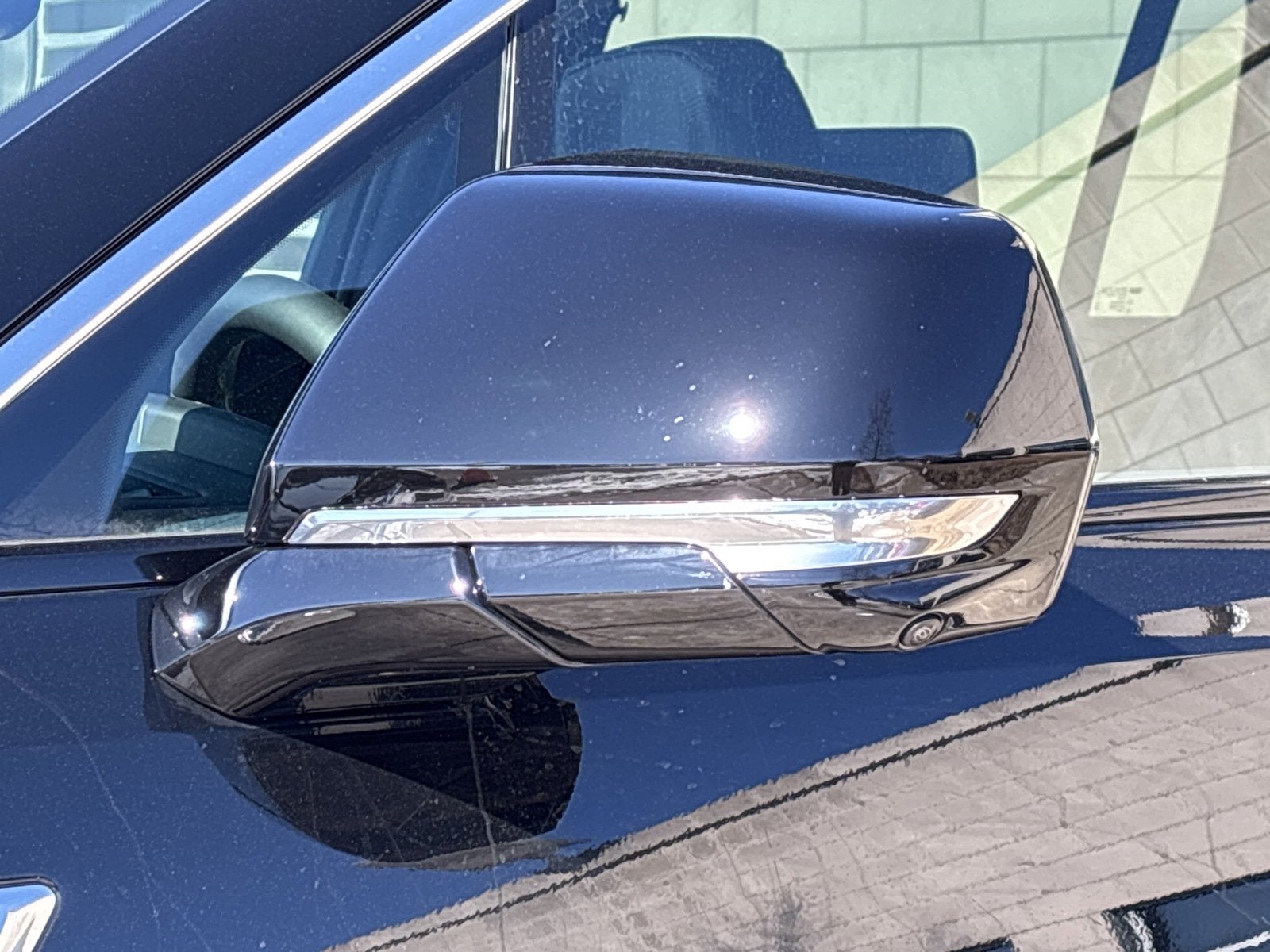 2025 Cadillac ESCALADE IQ Luxury 2