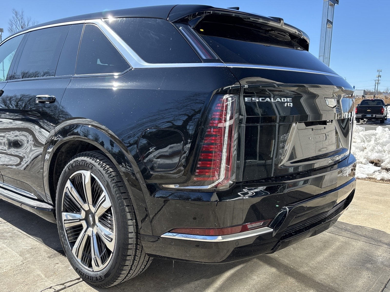 2025 Cadillac ESCALADE IQ Luxury 2