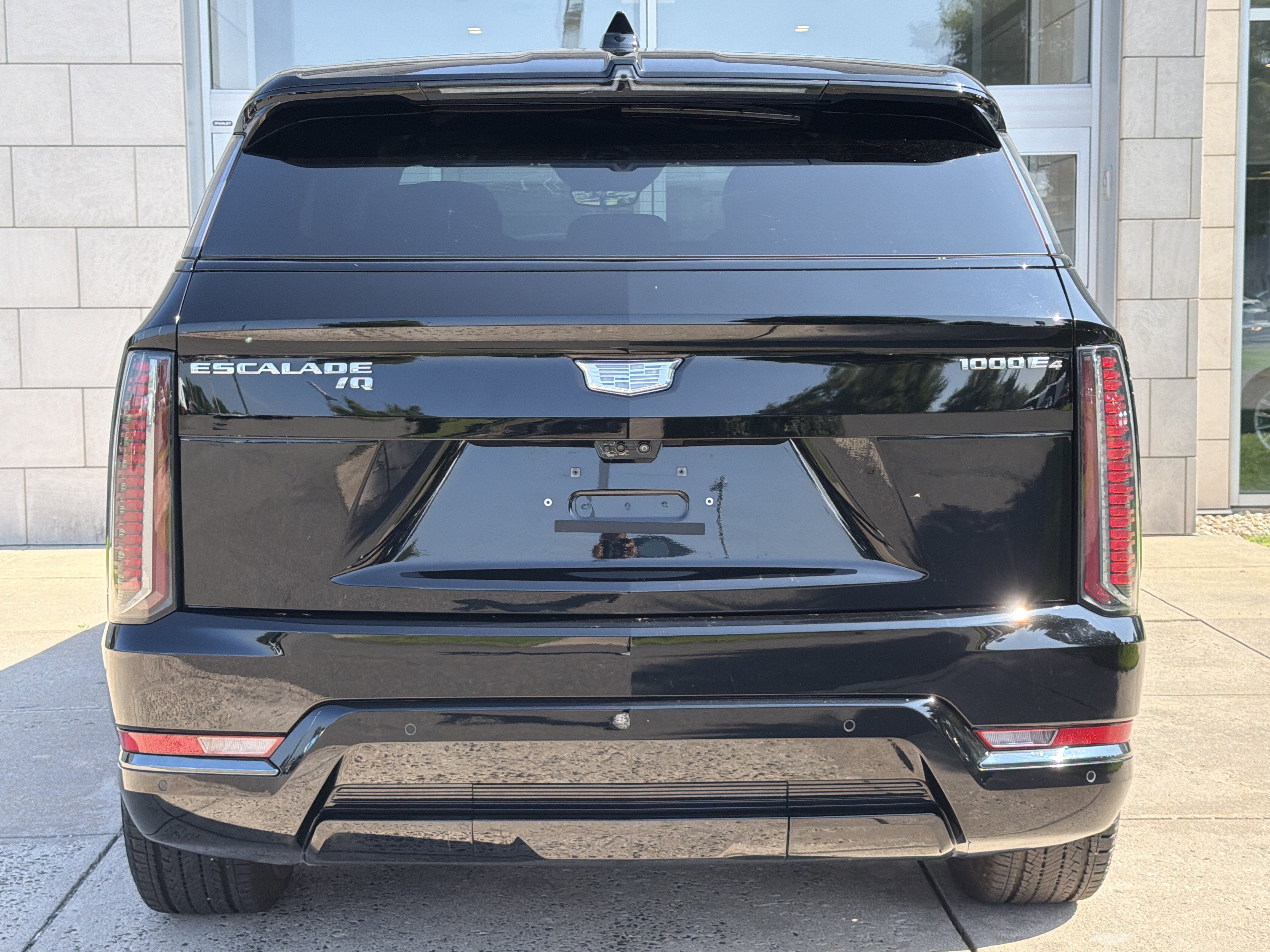 2025 Cadillac ESCALADE IQ Sport 2