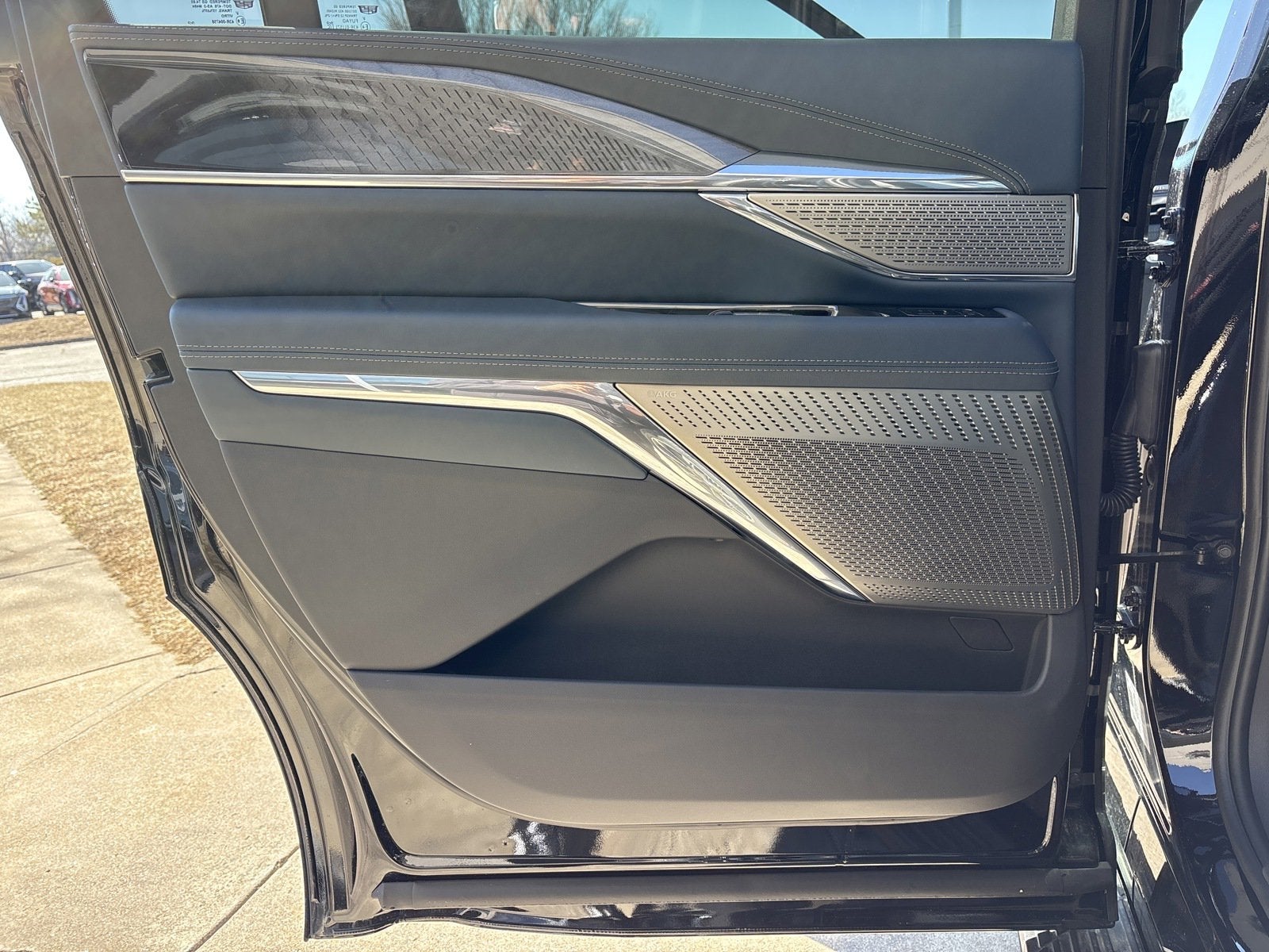 2025 Cadillac ESCALADE IQ Sport 2