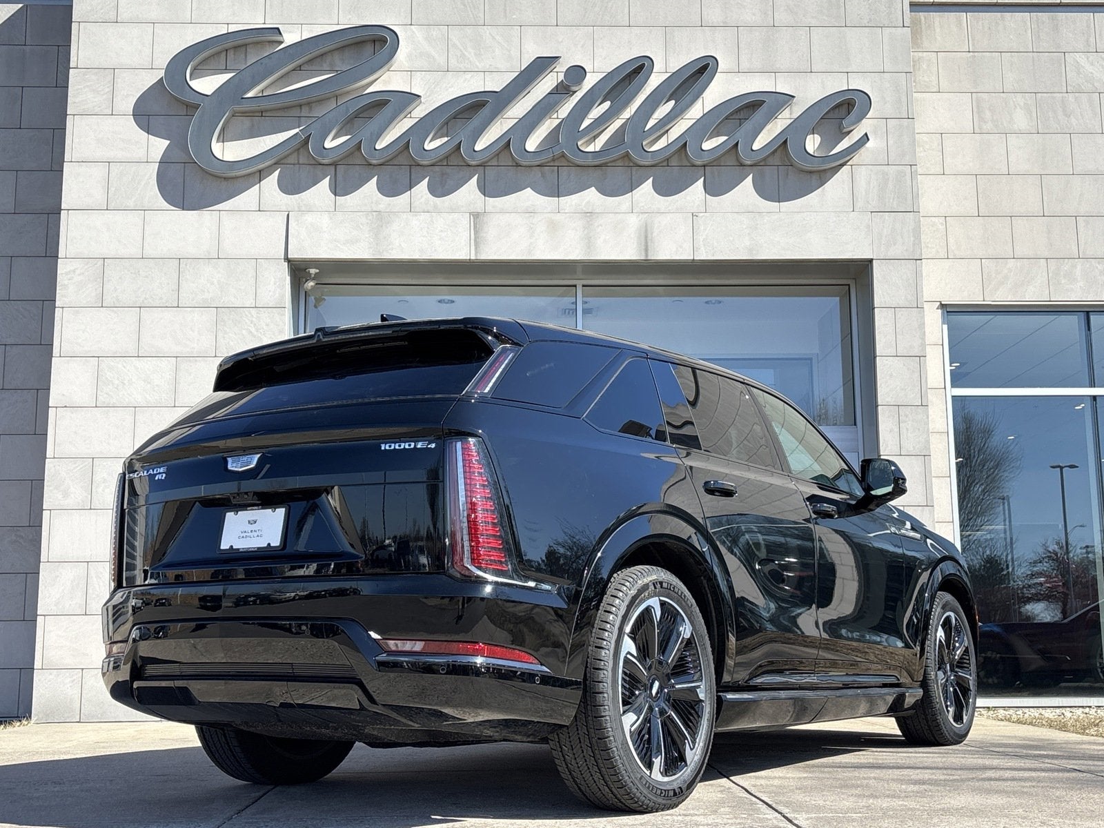 2025 Cadillac ESCALADE IQ Sport 2