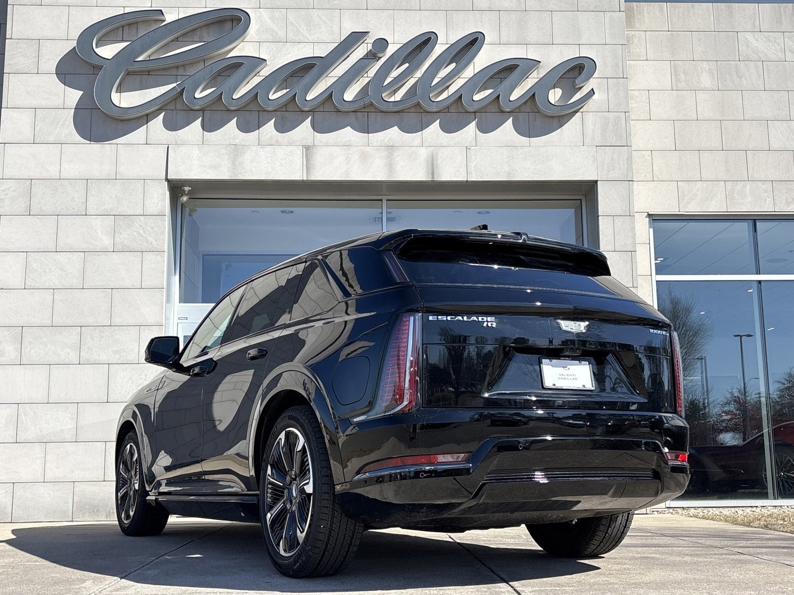 2025 Cadillac ESCALADE IQ Sport 2