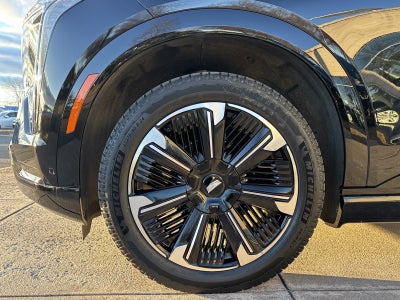 2025 Cadillac ESCALADE IQ Sport 2