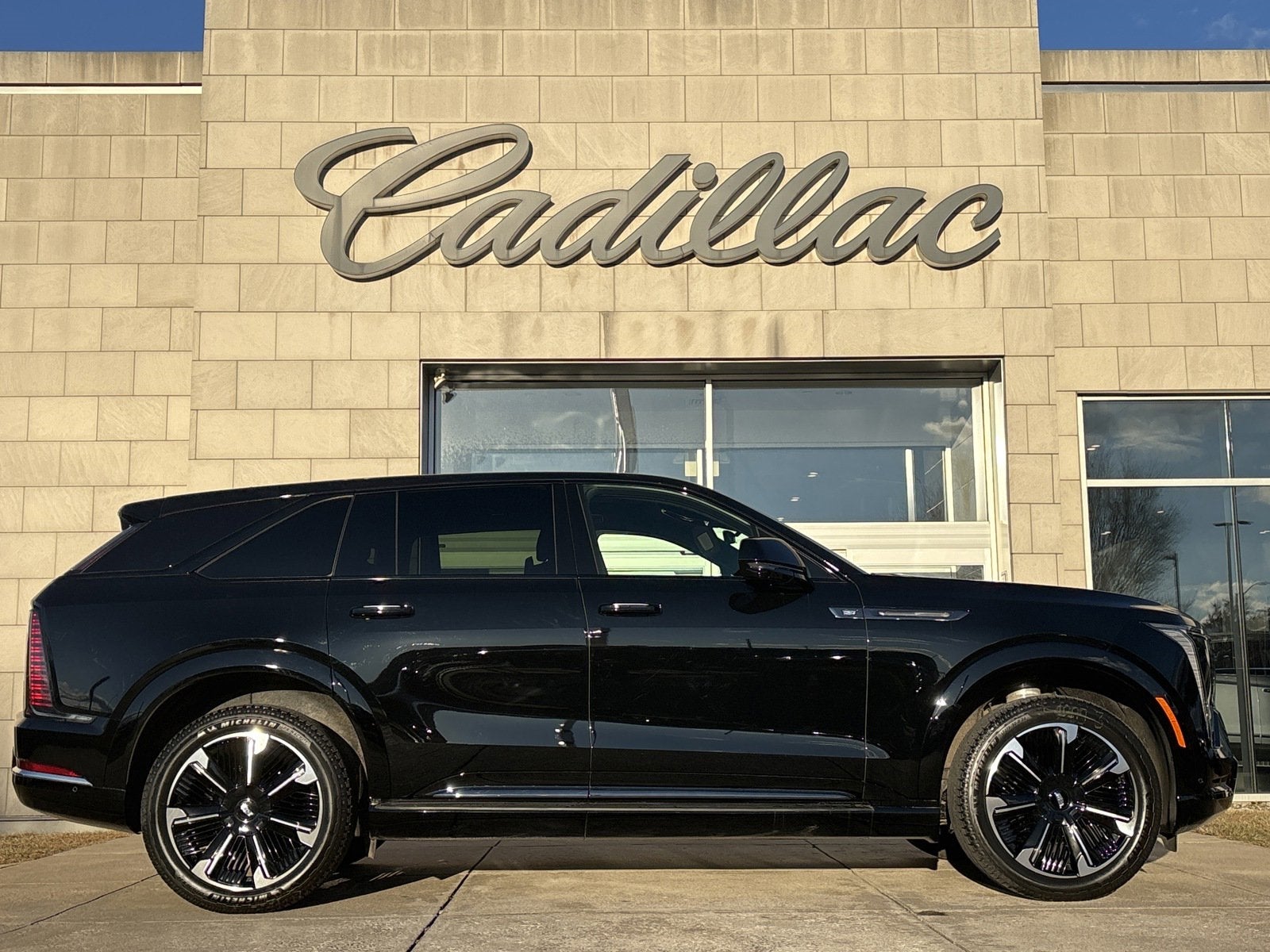 2025 Cadillac ESCALADE IQ Sport 2