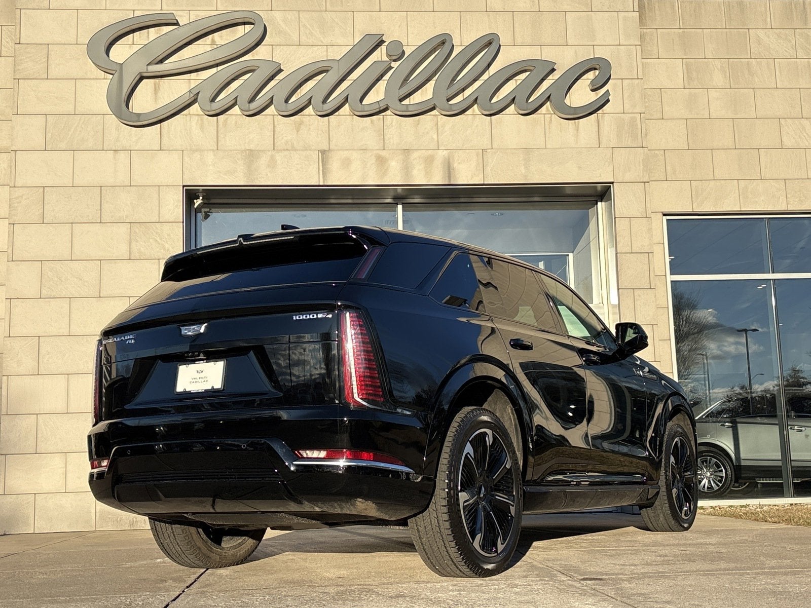 2025 Cadillac ESCALADE IQ Sport 2