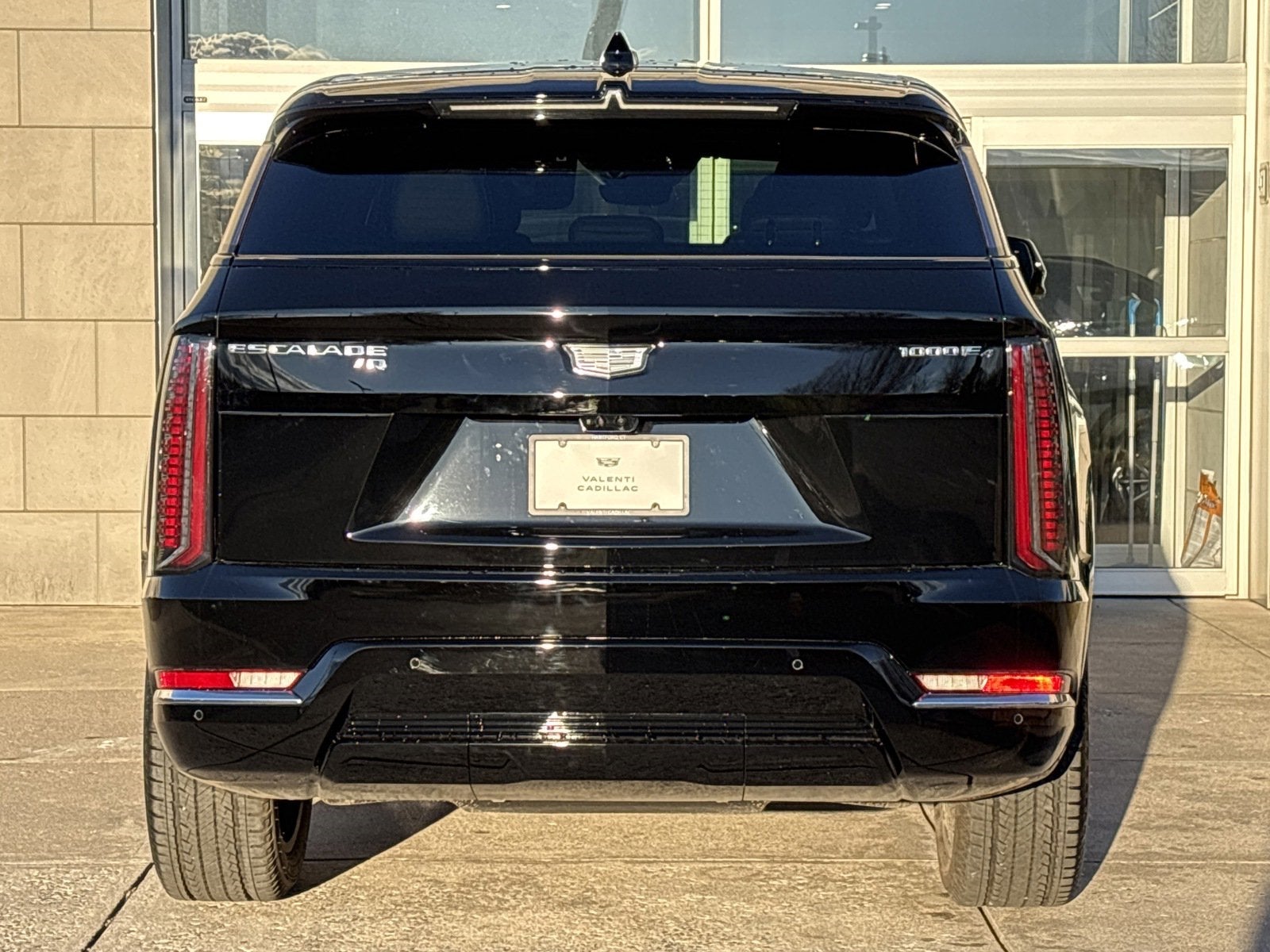 2025 Cadillac ESCALADE IQ Sport 2