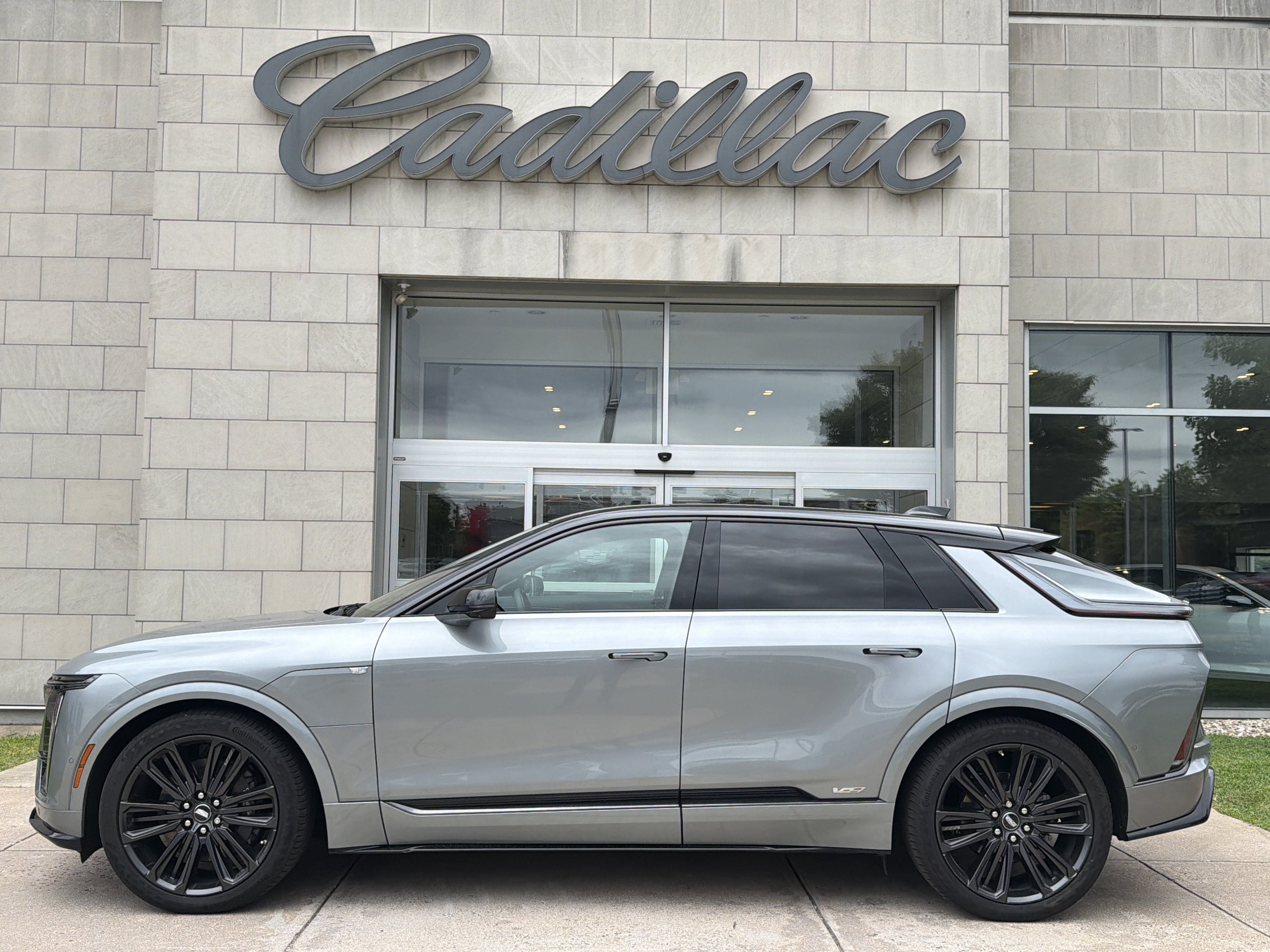 2026 Cadillac LYRIQ V-Series