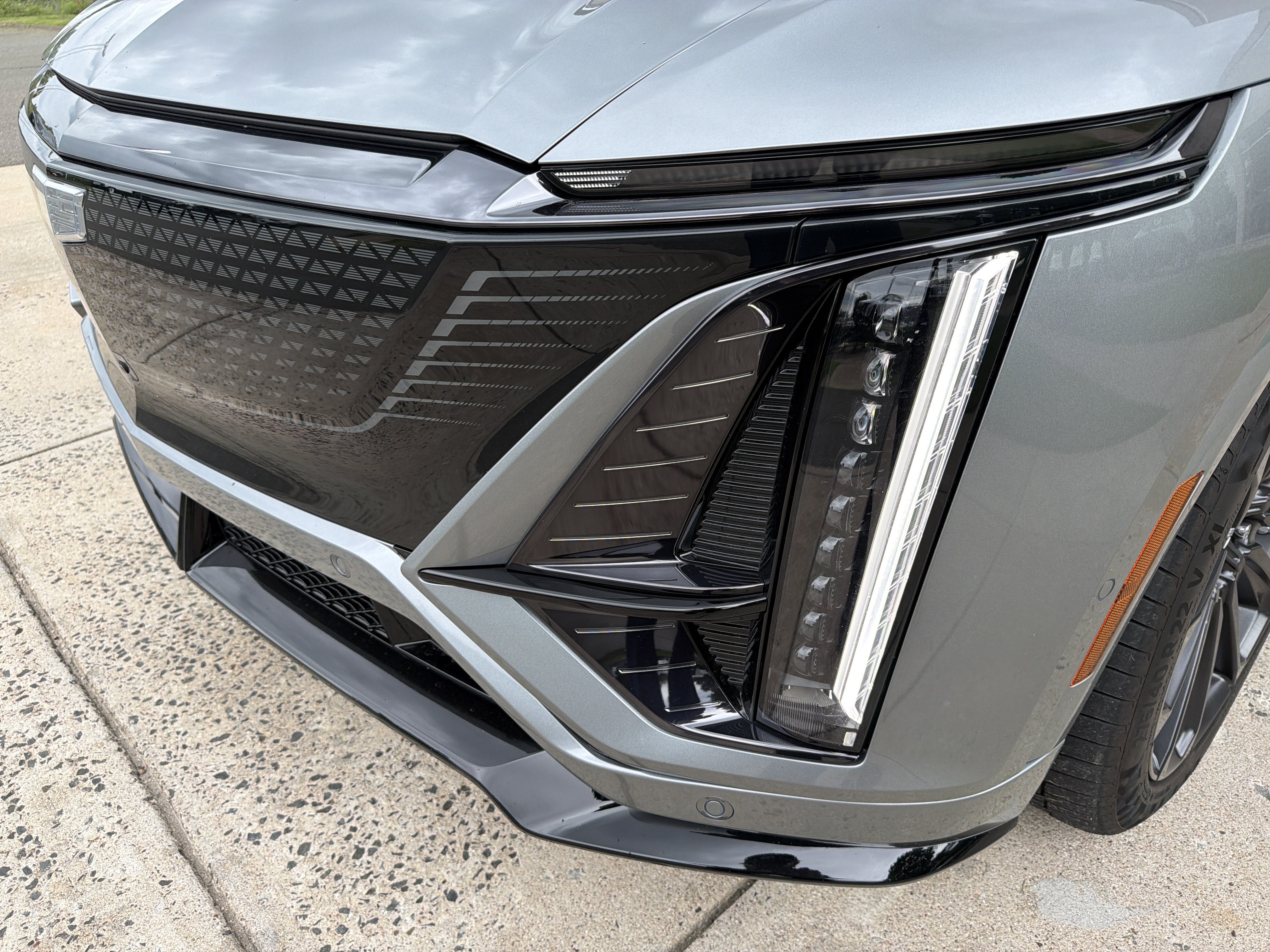 2026 Cadillac LYRIQ V-Series