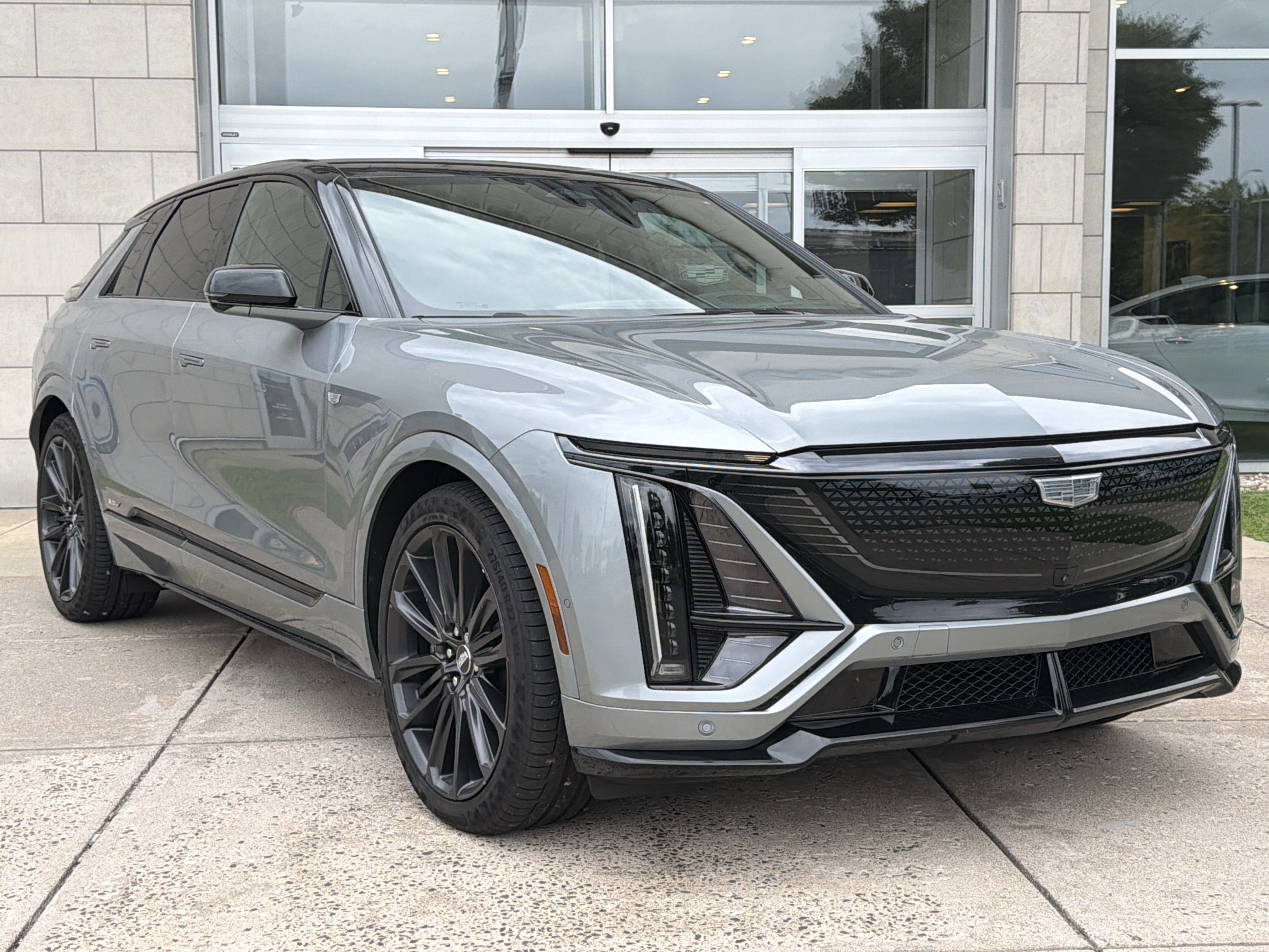 2026 Cadillac LYRIQ V-Series