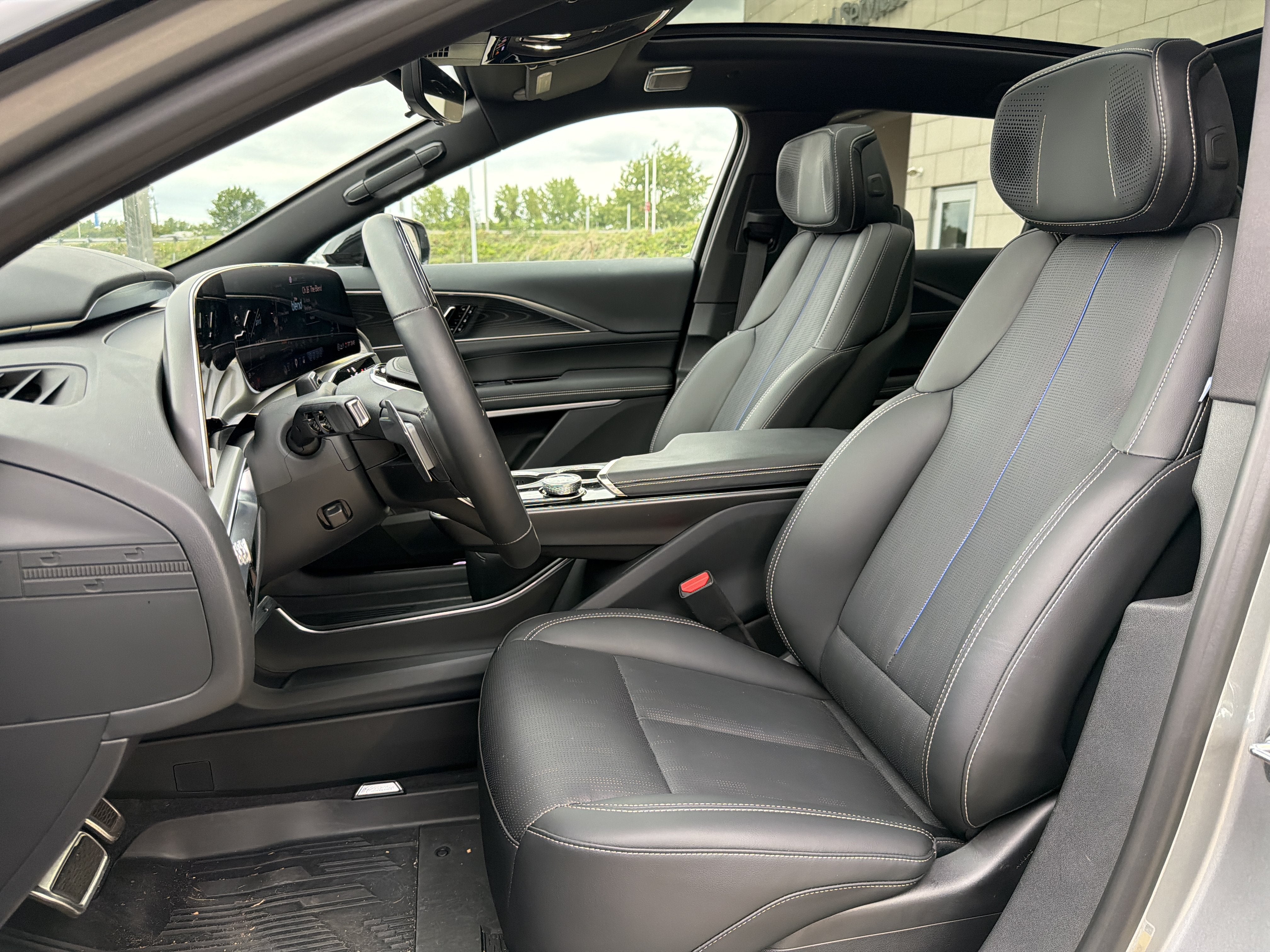 2026 Cadillac LYRIQ V-Series