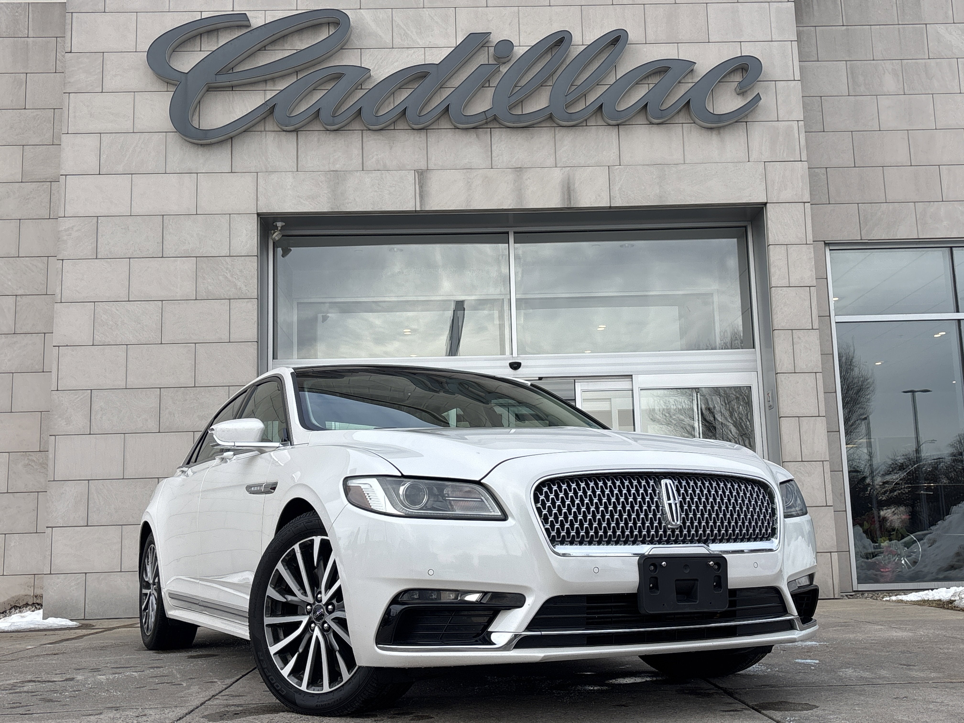 2017 Lincoln Continental Select