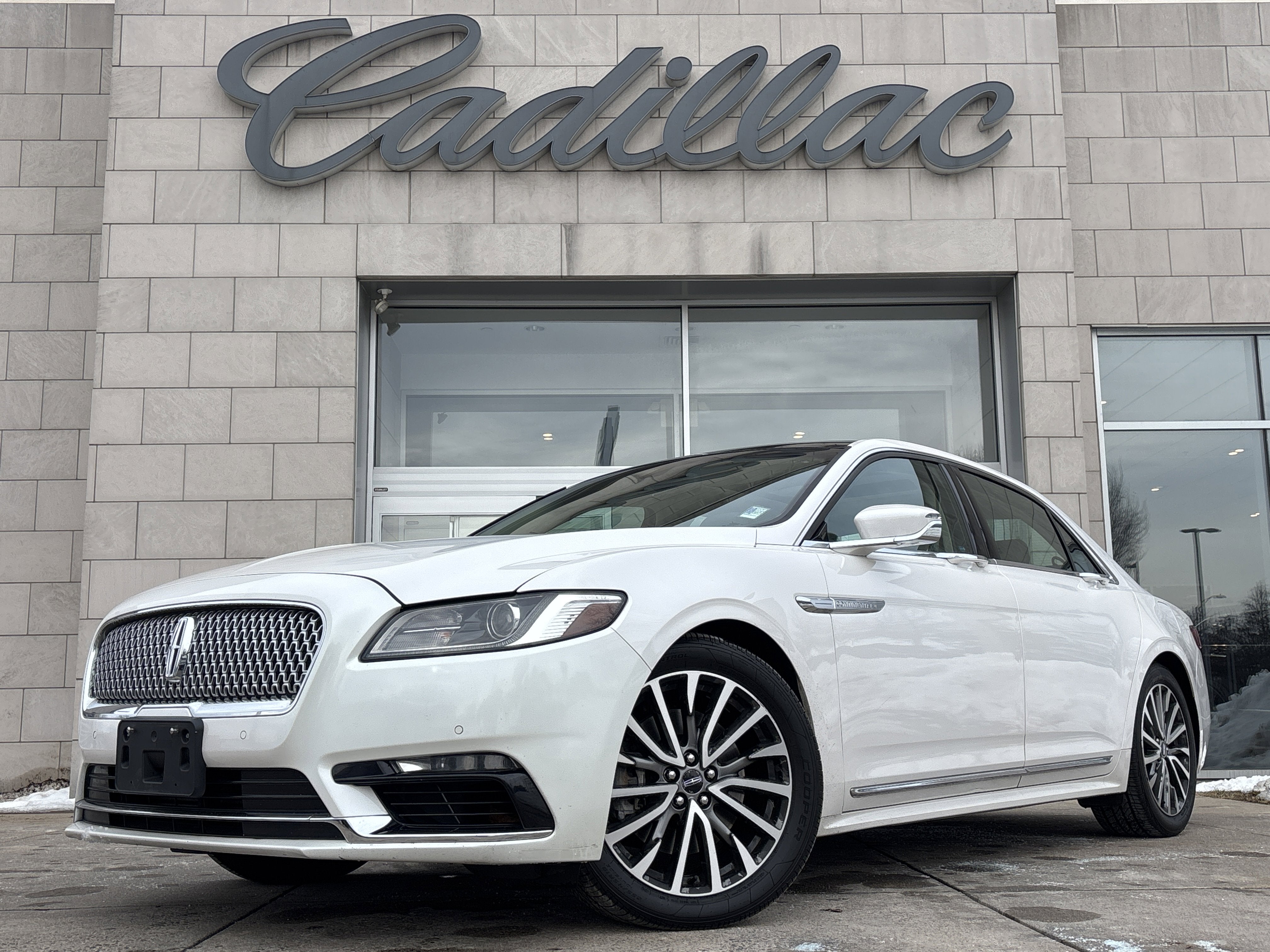 2017 Lincoln Continental Select