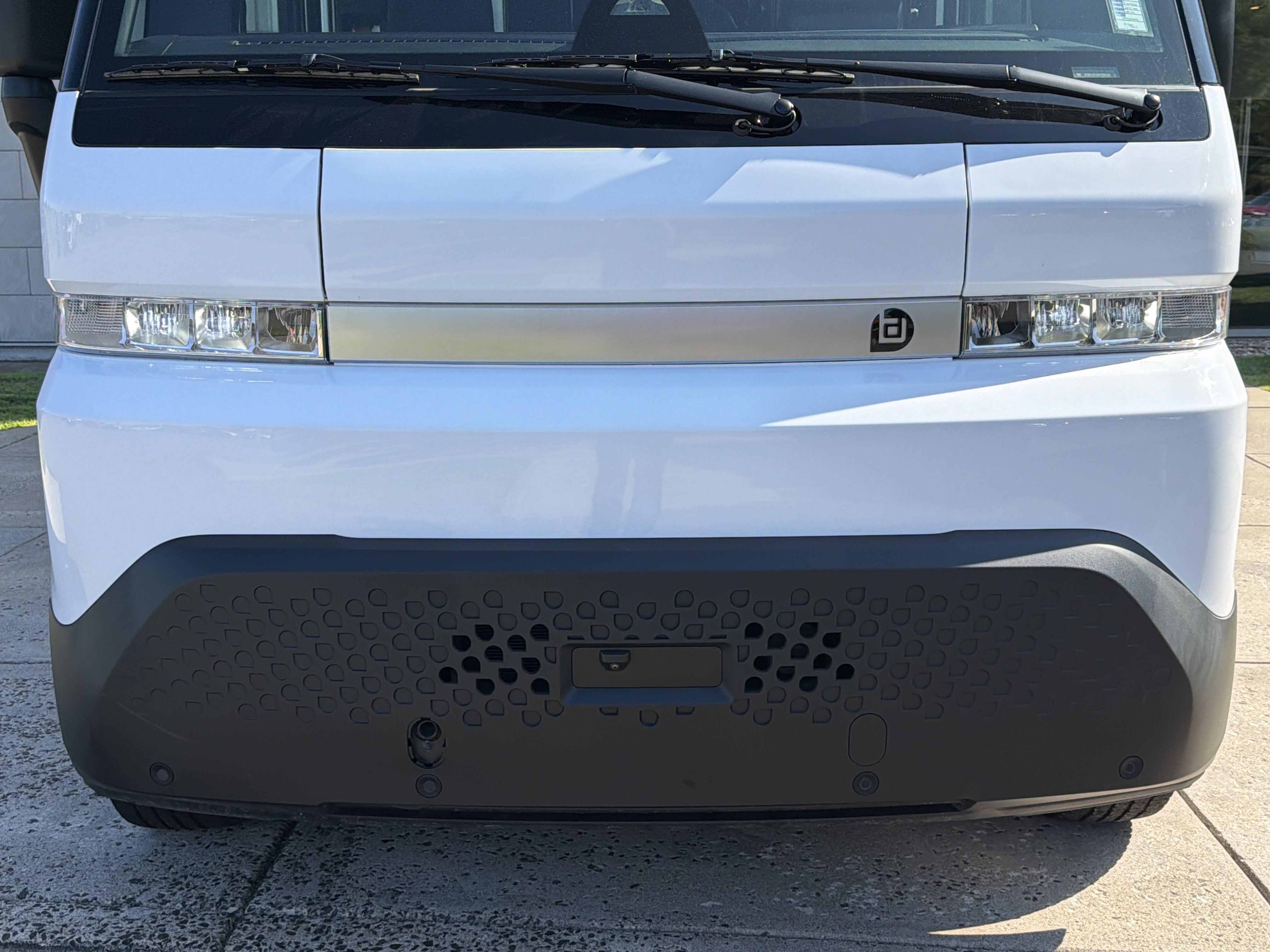 2024 BrightDrop Zevo 600 EJY