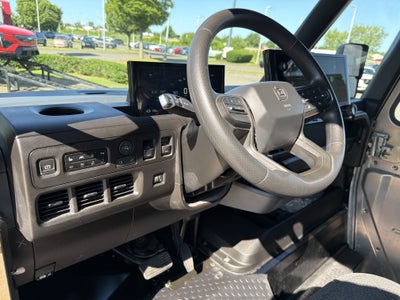 2024 BrightDrop Zevo 600 EJY