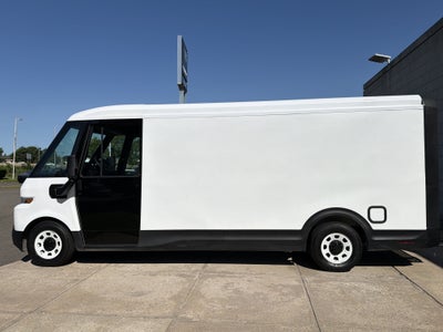 2024 BrightDrop Zevo 600 EJY