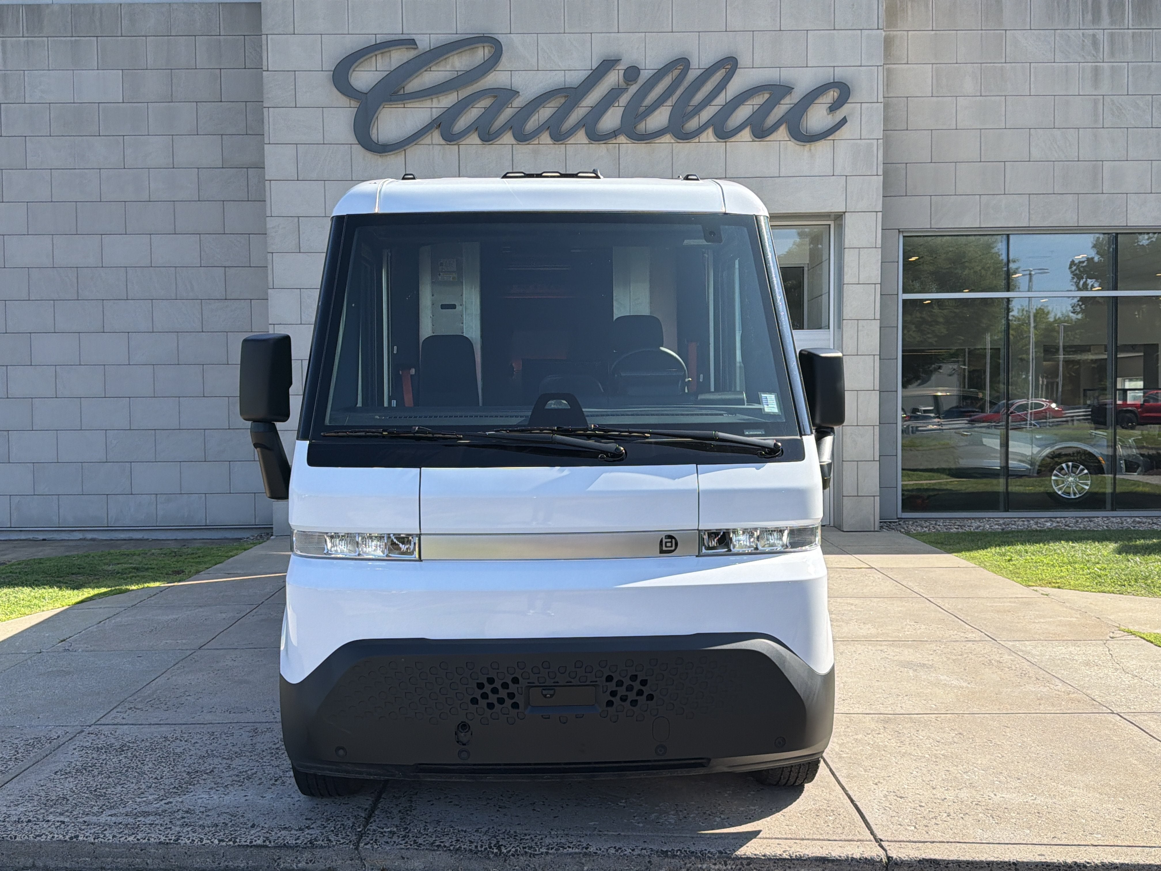 2024 BrightDrop Zevo 600 EJY