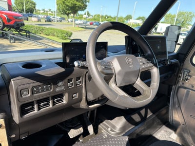 2024 BrightDrop Zevo 600 EJY