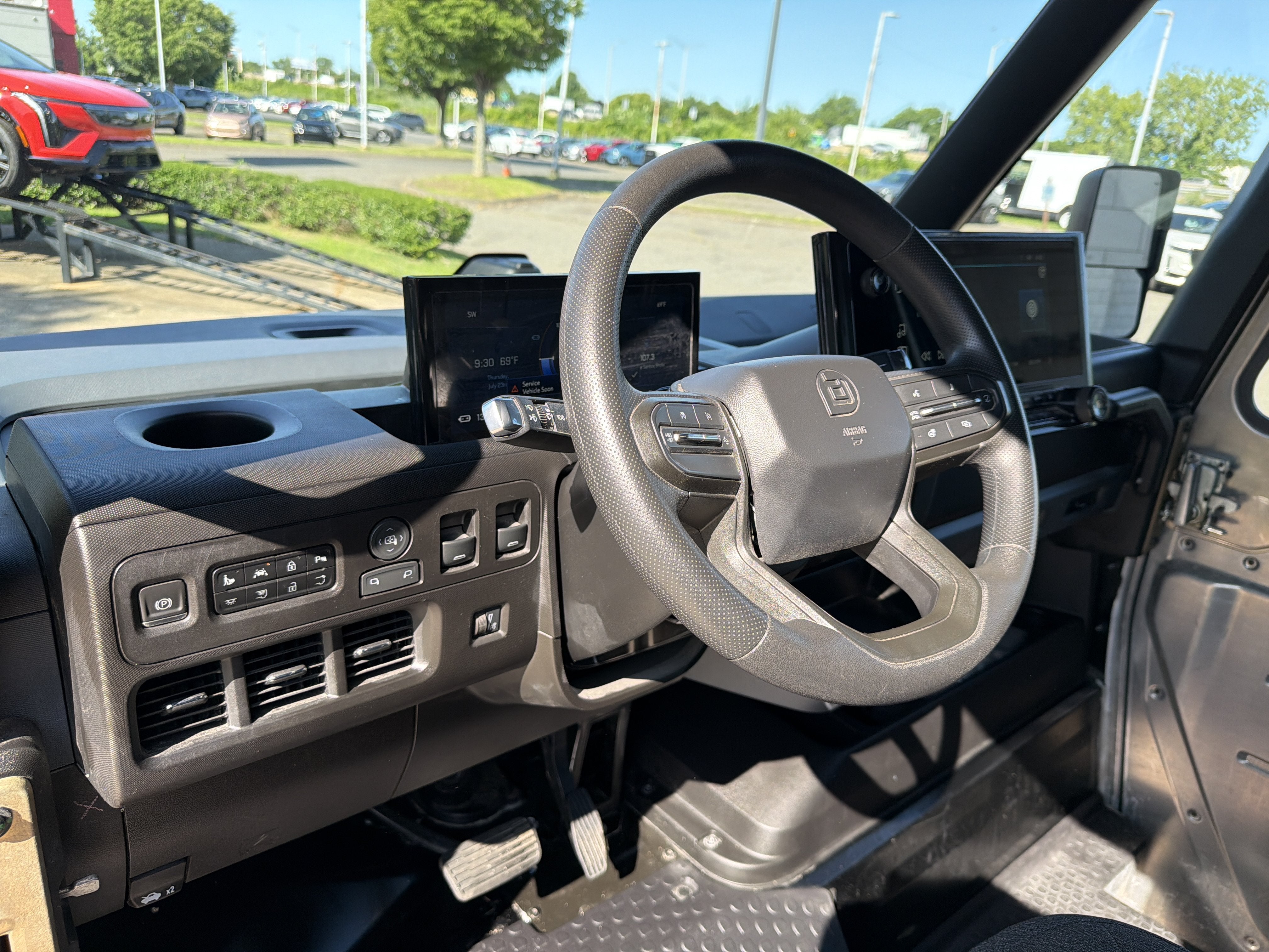 2024 BrightDrop Zevo 600 EJY