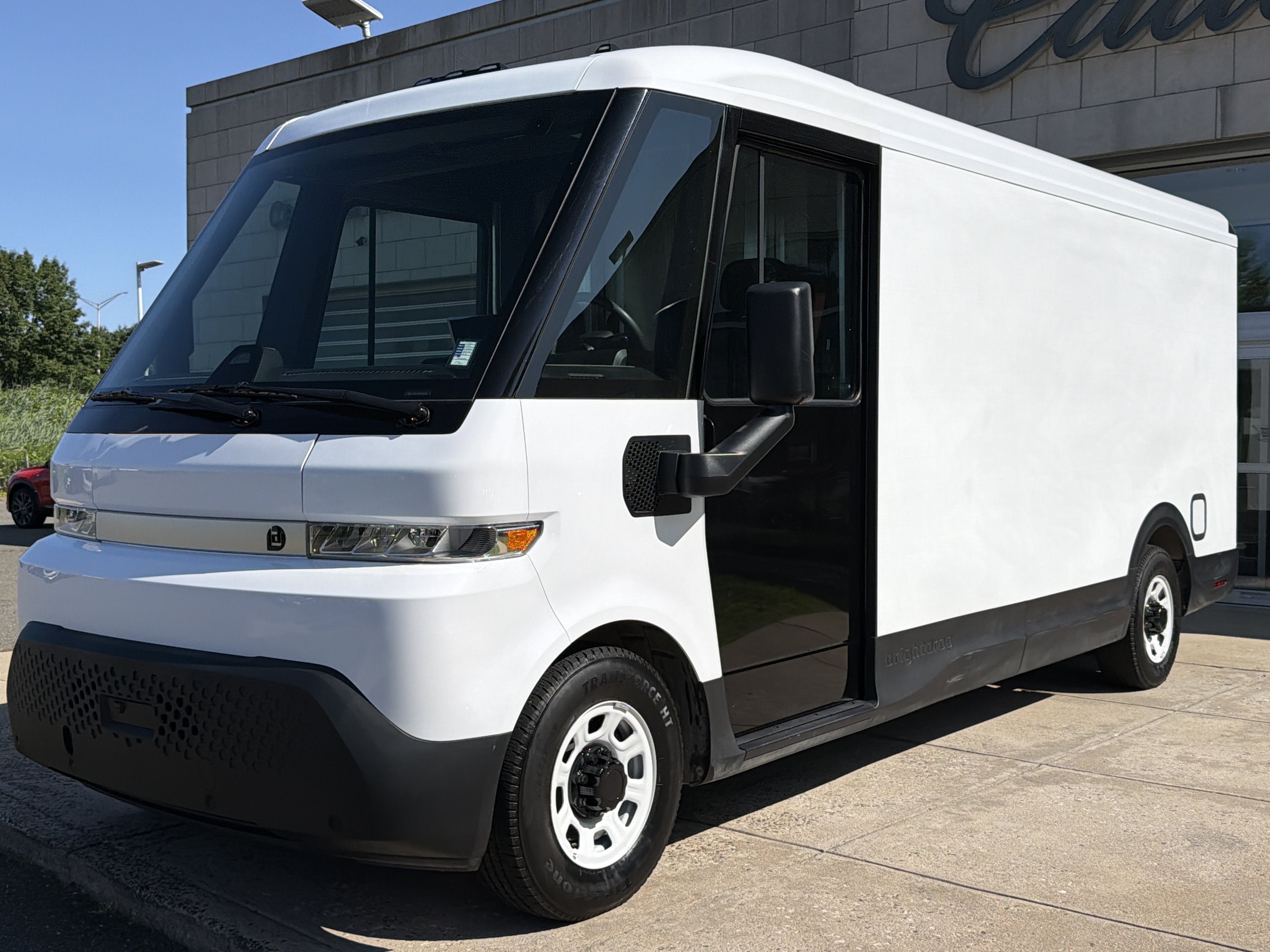 Used 2024 Chevrolet BrightDrop Zevo 600 with VIN 2G5ZJ3TZ8R9100356 for sale in Hartford, CT