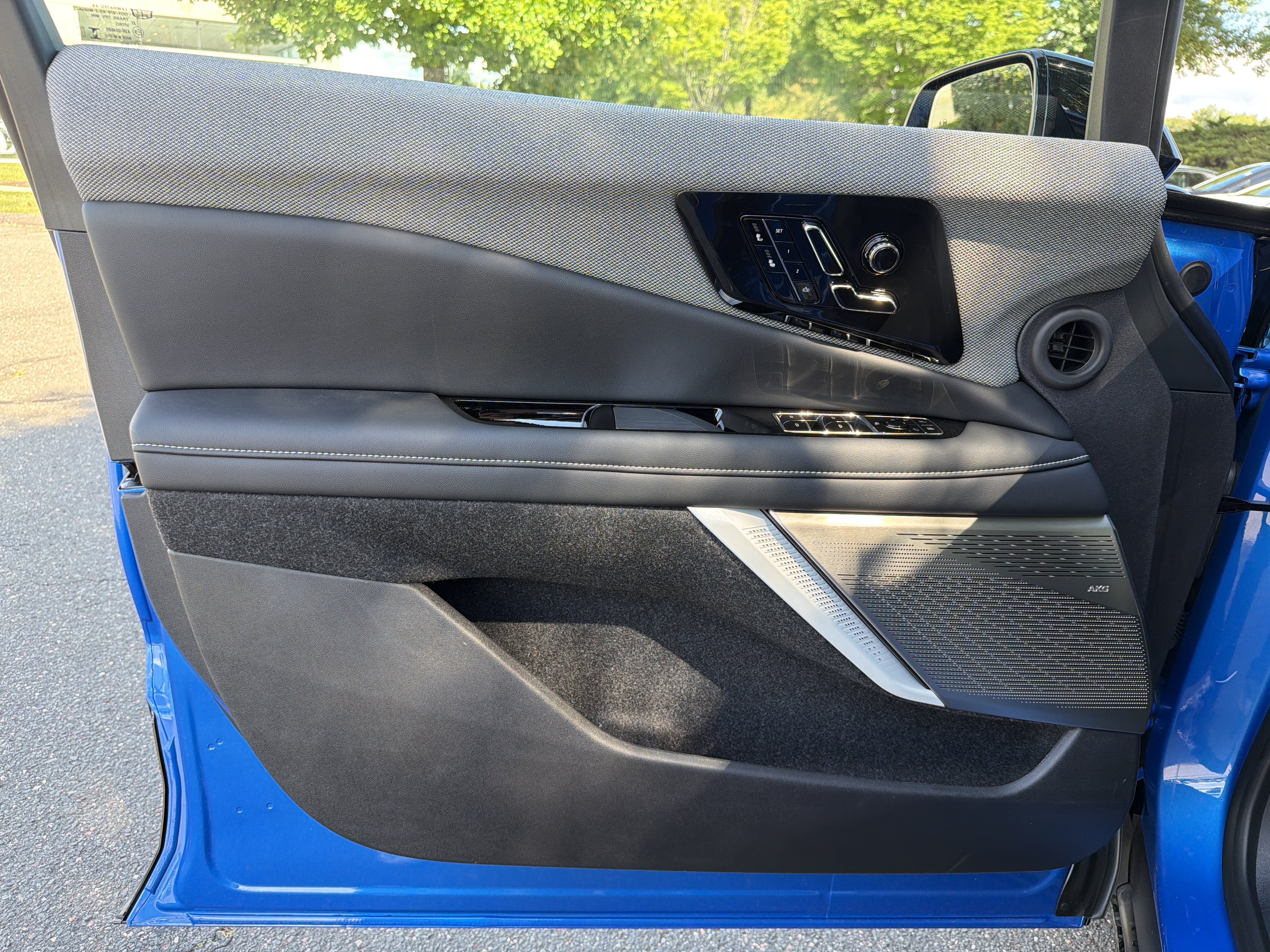 2027 Cadillac OPTIQ Luxury