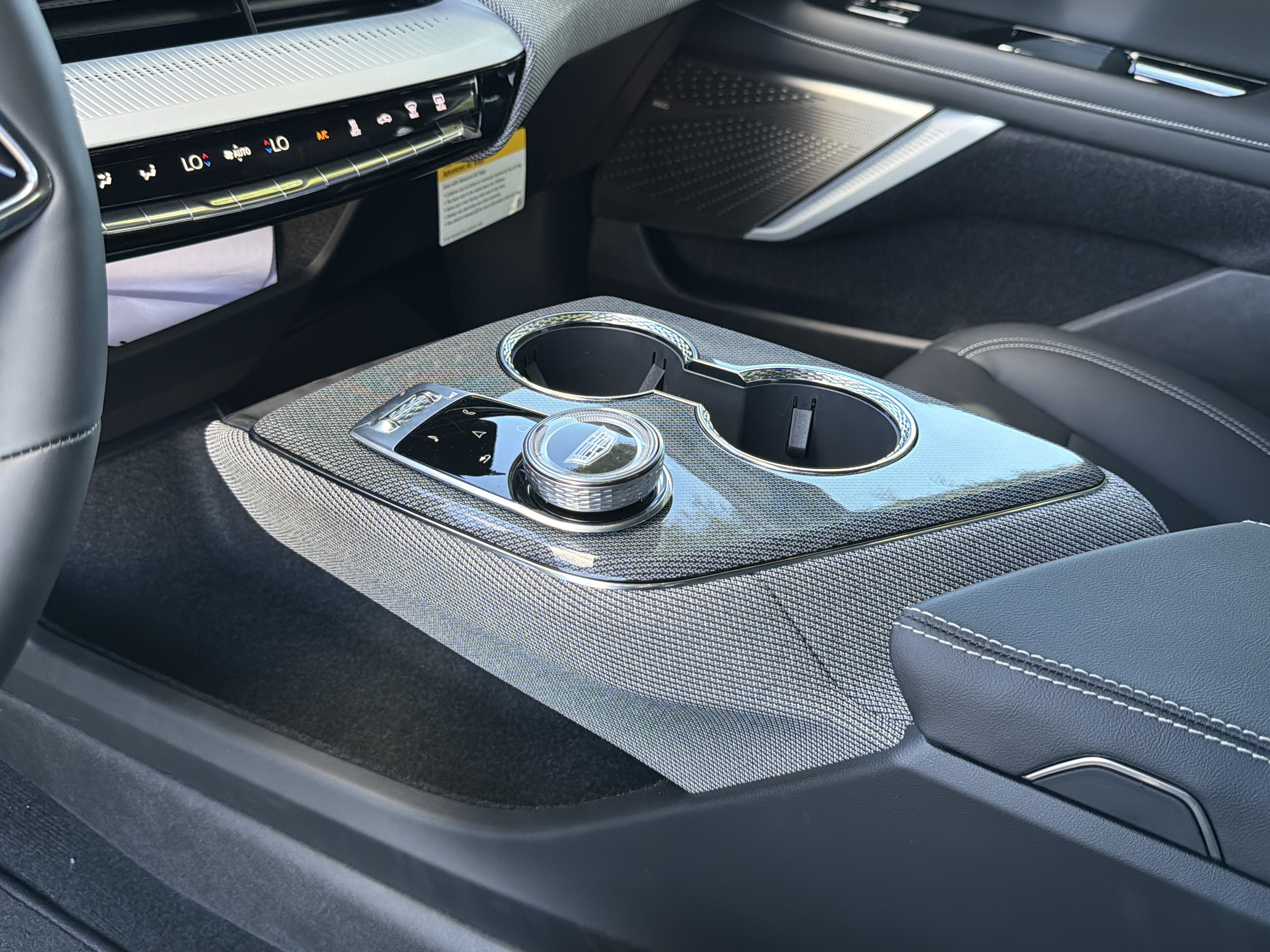2027 Cadillac OPTIQ Luxury