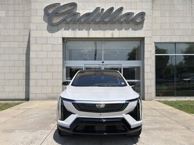 2025 Cadillac OPTIQ Luxury 1