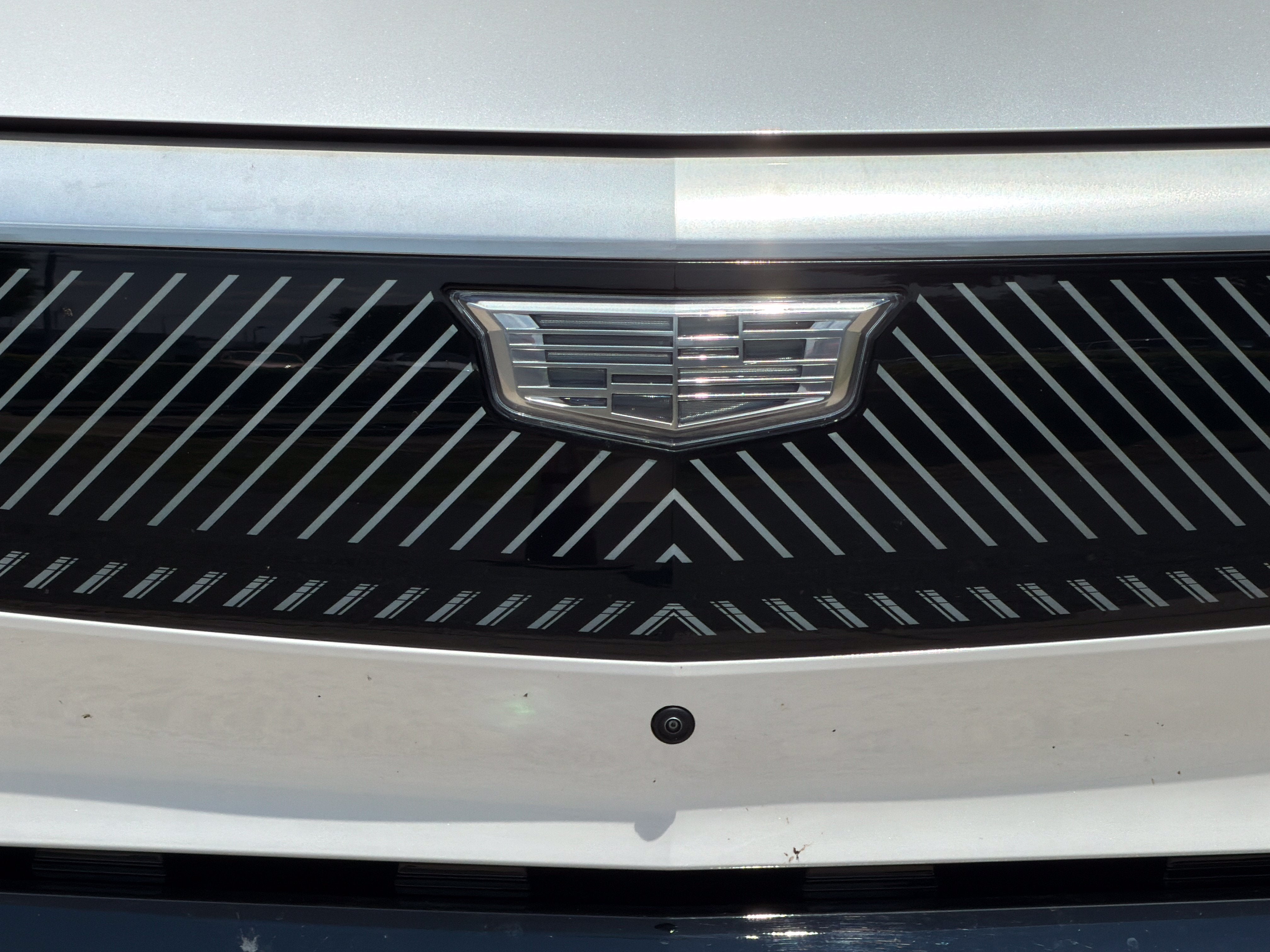2025 Cadillac OPTIQ Luxury 1