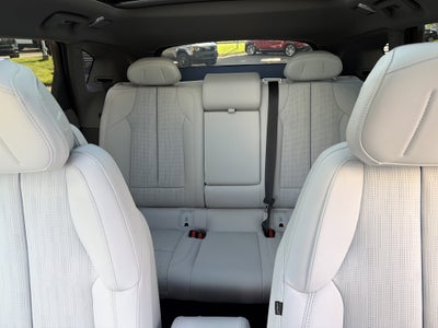 2027 Cadillac OPTIQ Premium Luxury